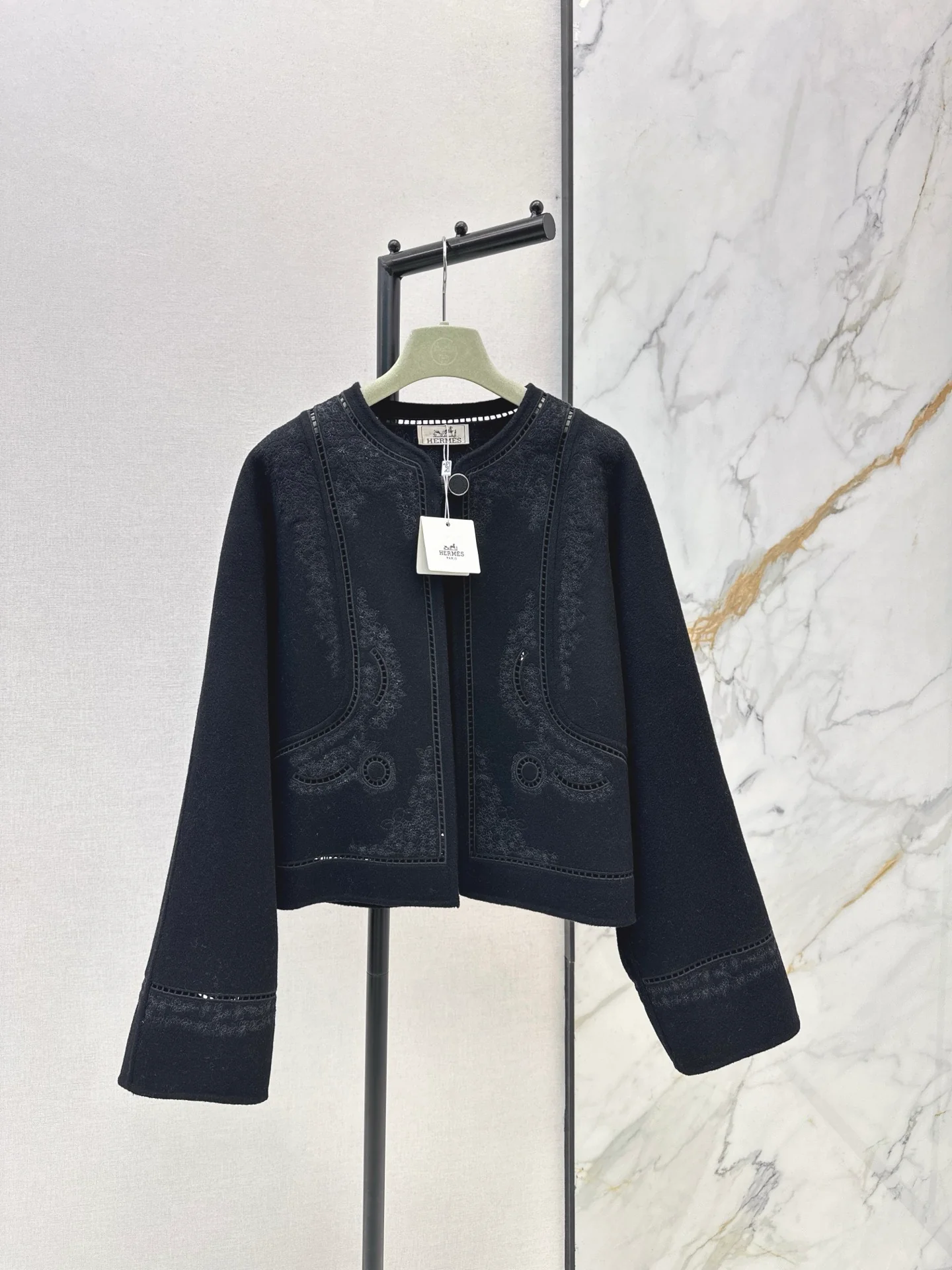 Herm 25fw embroidery jacket