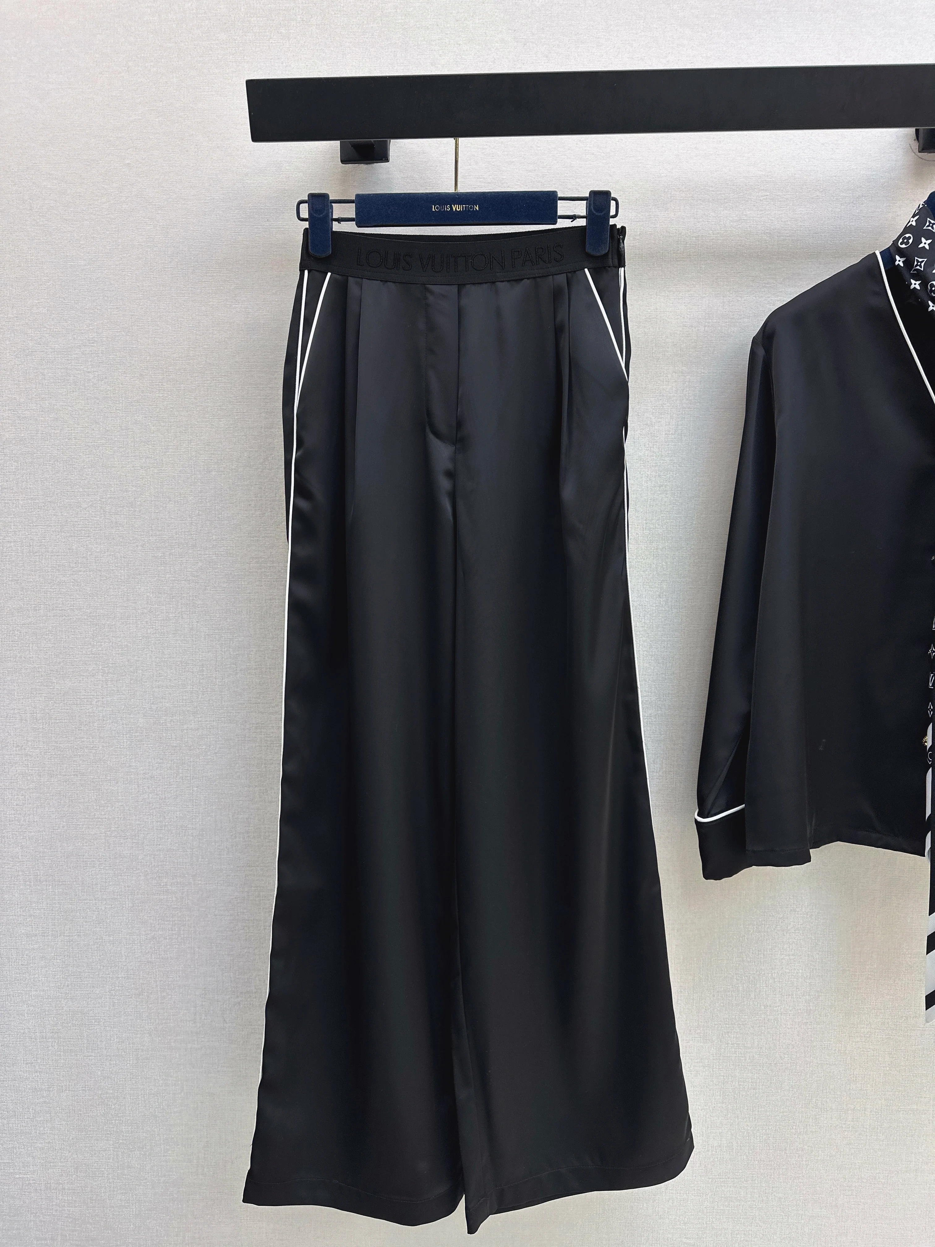 Louis 26ss versatile lounge set