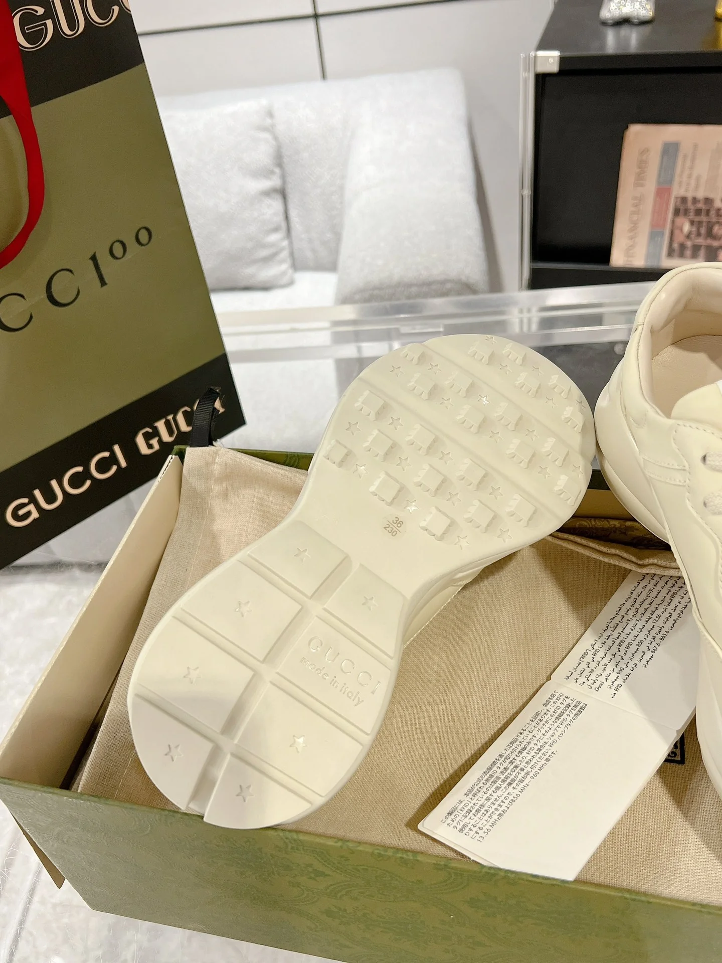 Gucc 25fw dad's shoes