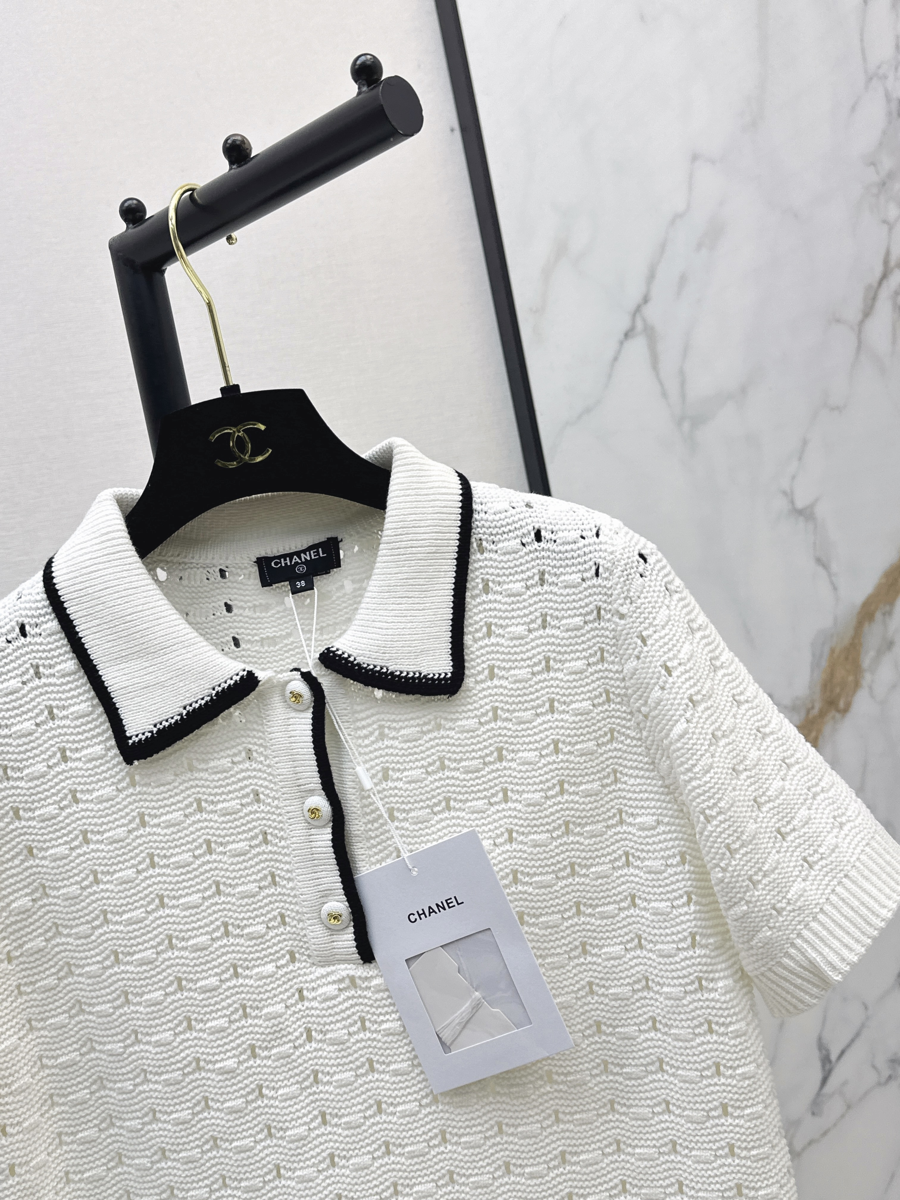 Chan 26ss White Contrast-Collar Knit Polo Top