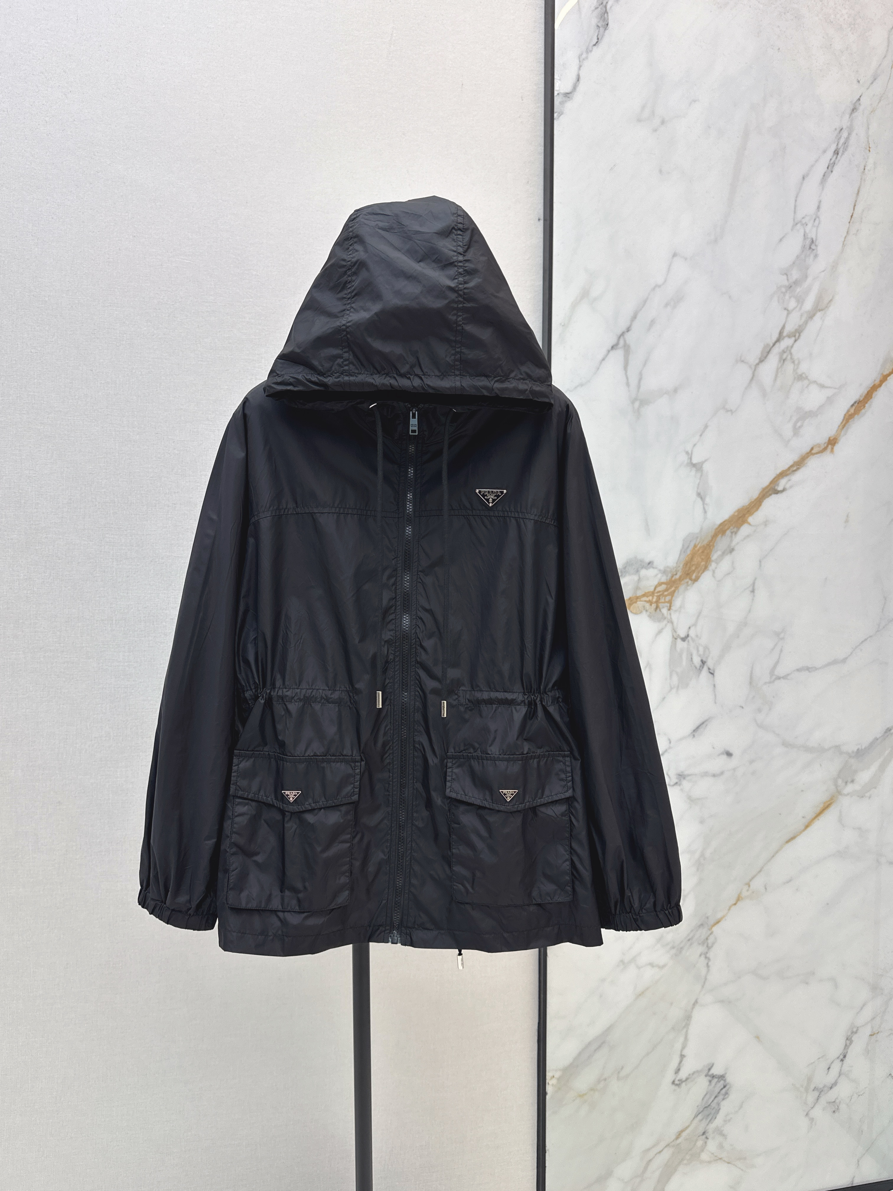 Pra 26SS Hooded Windbreaker Jacket