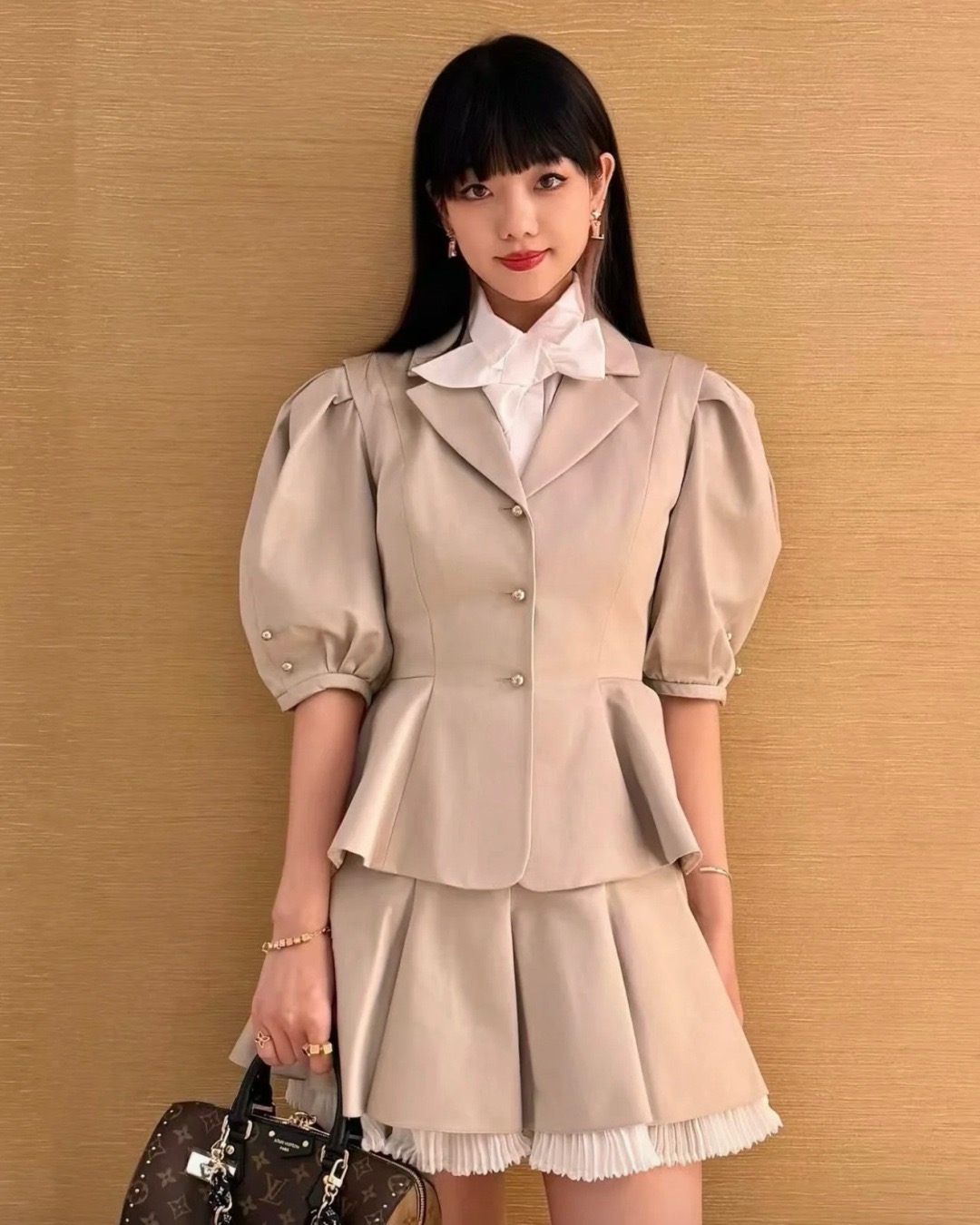 Loui 26ss contract pleated skirt