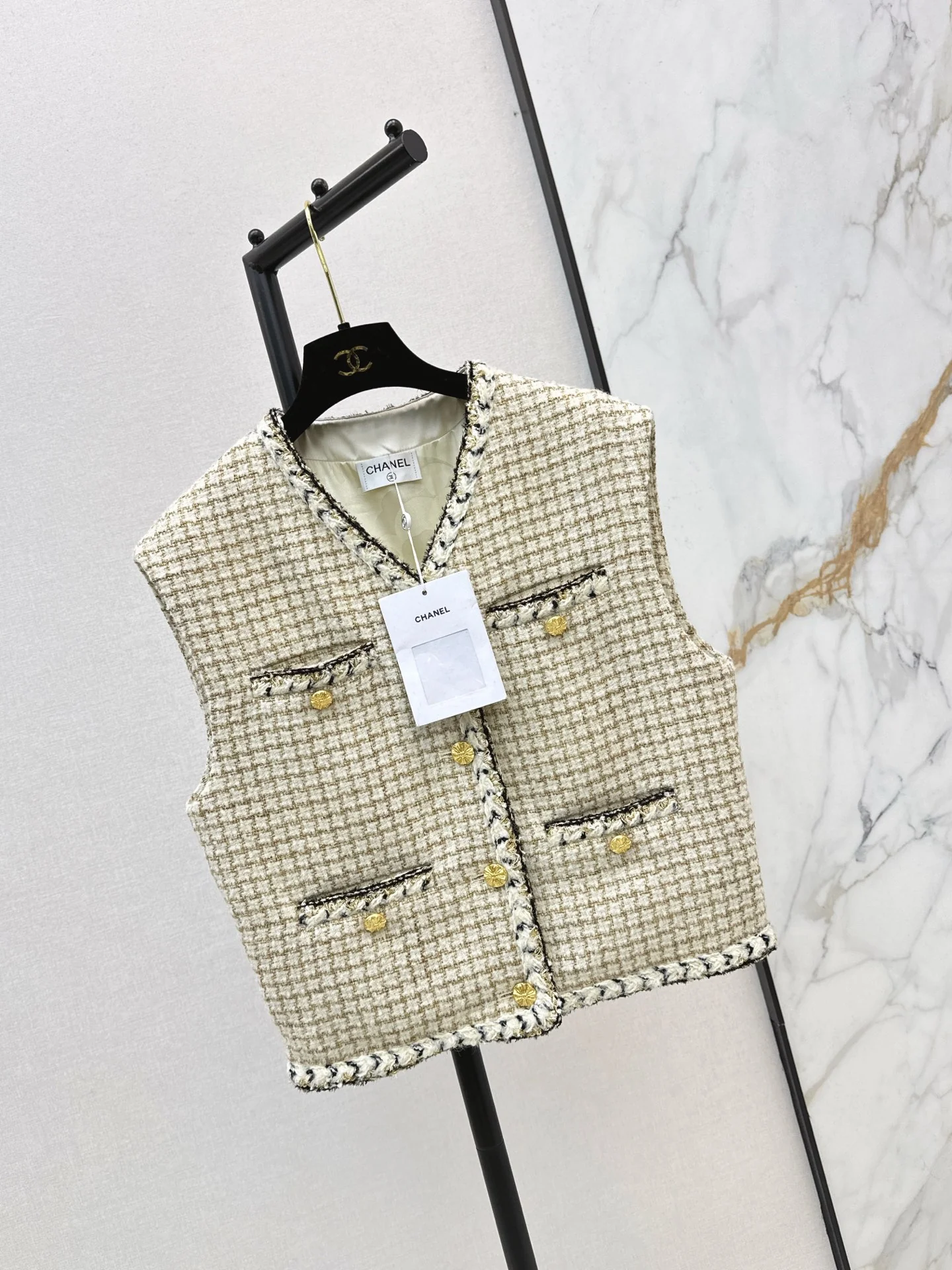 Chan 25fw woven tweed vest