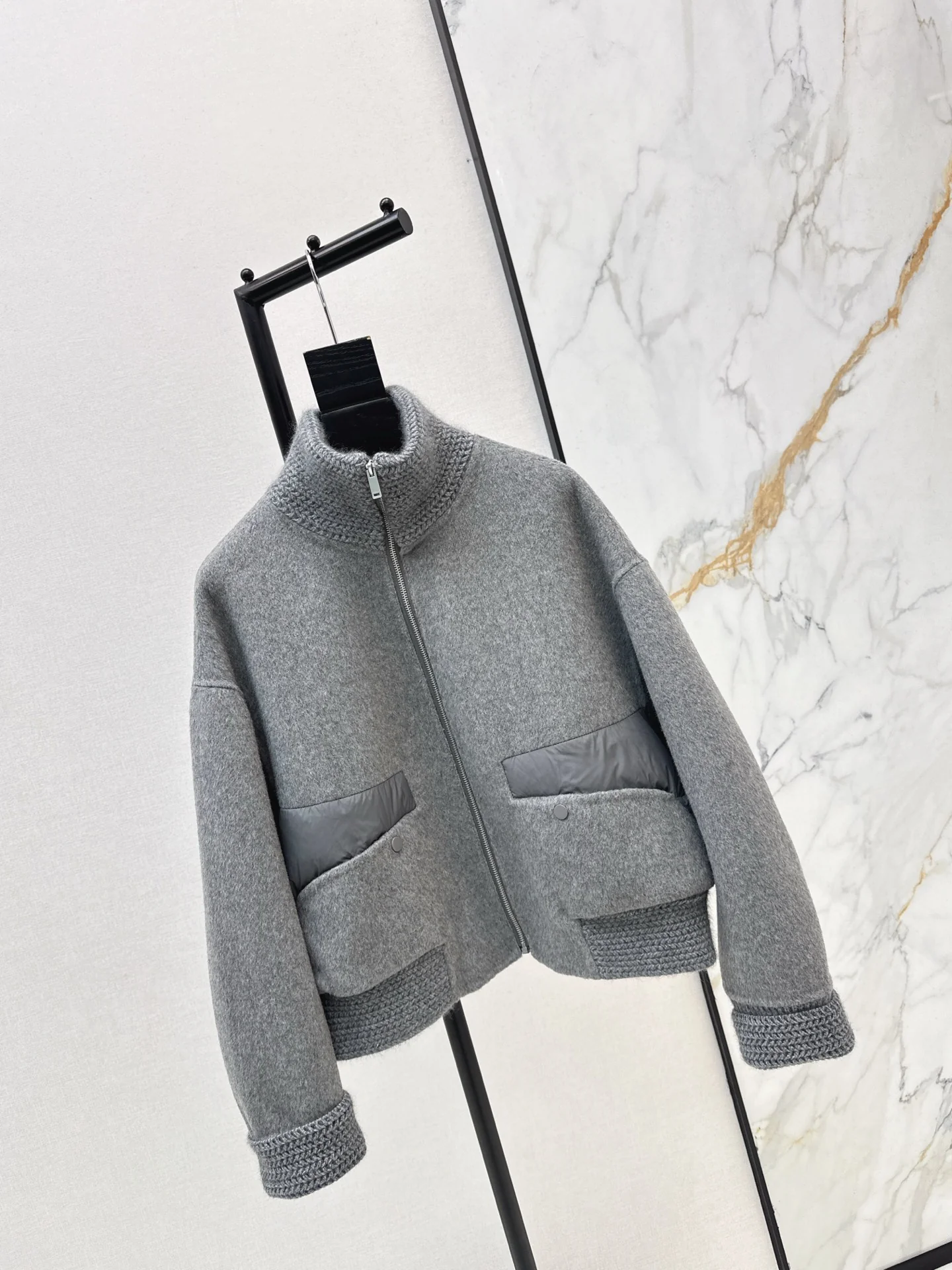 Max 26ss contract woolen down jacket