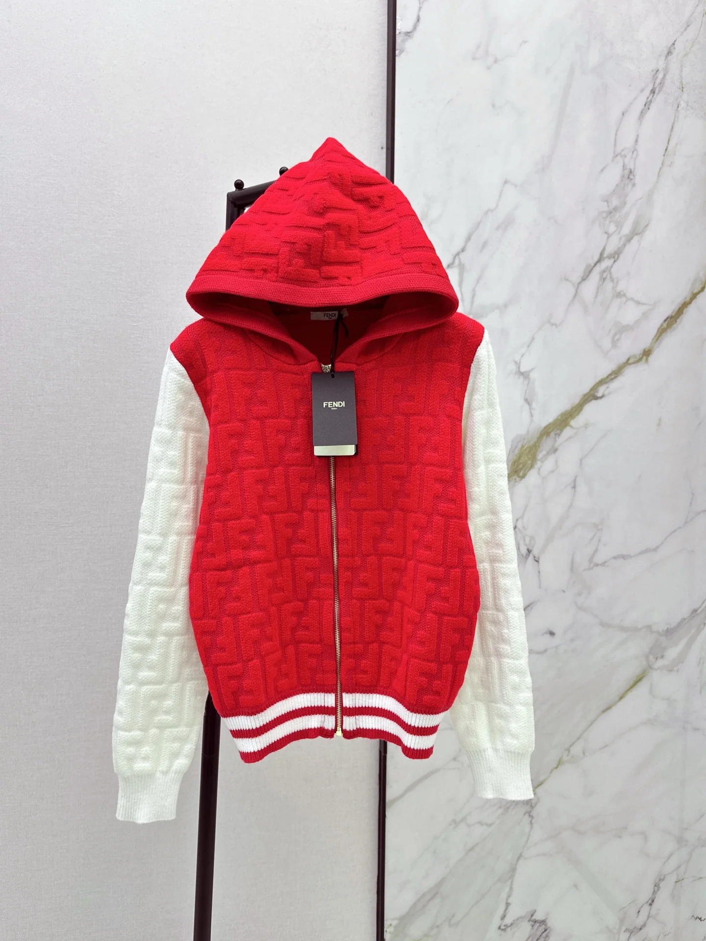 Fend 25fw hooded cardigan