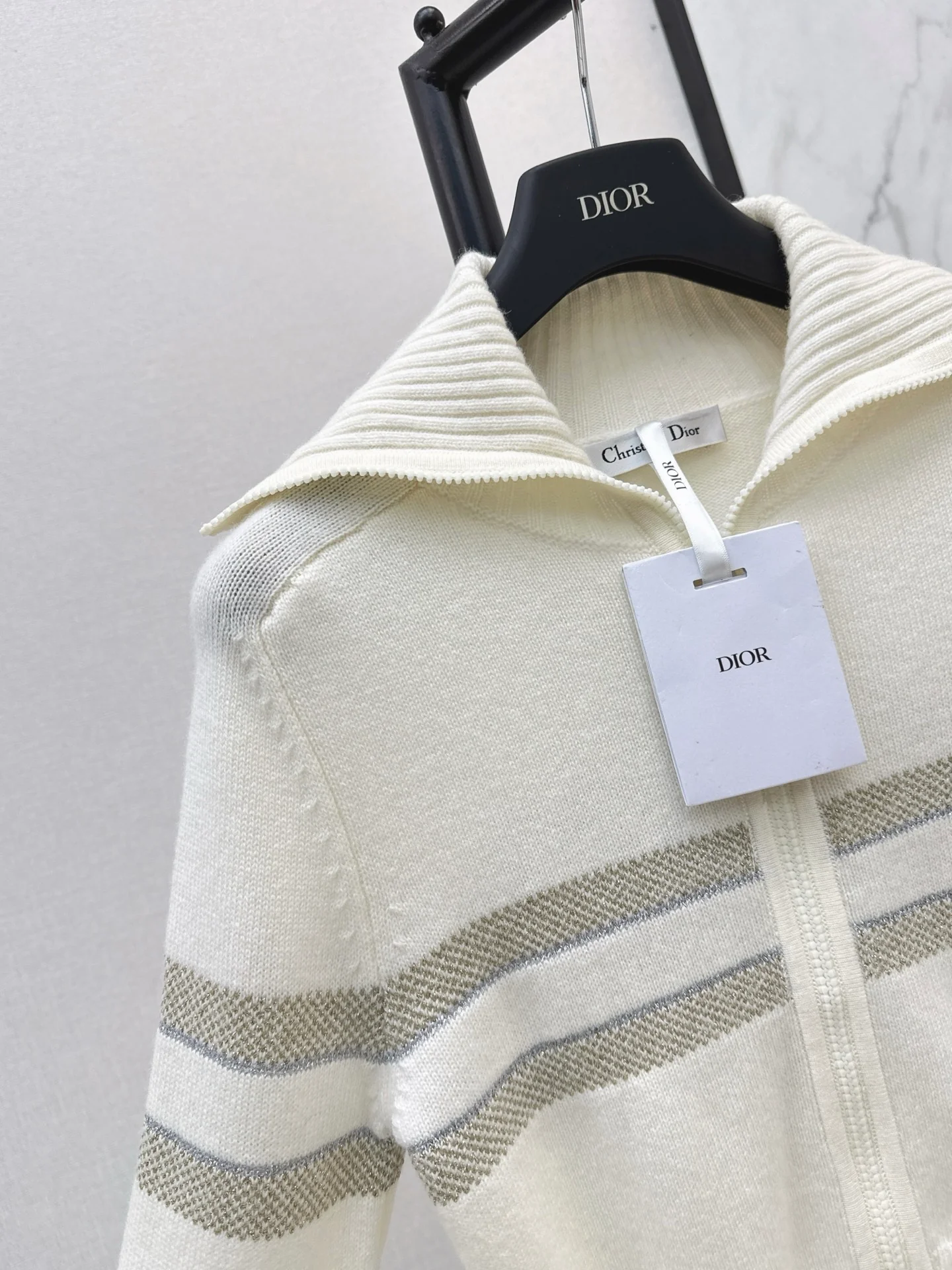 CD 25fw cashmere cardigan