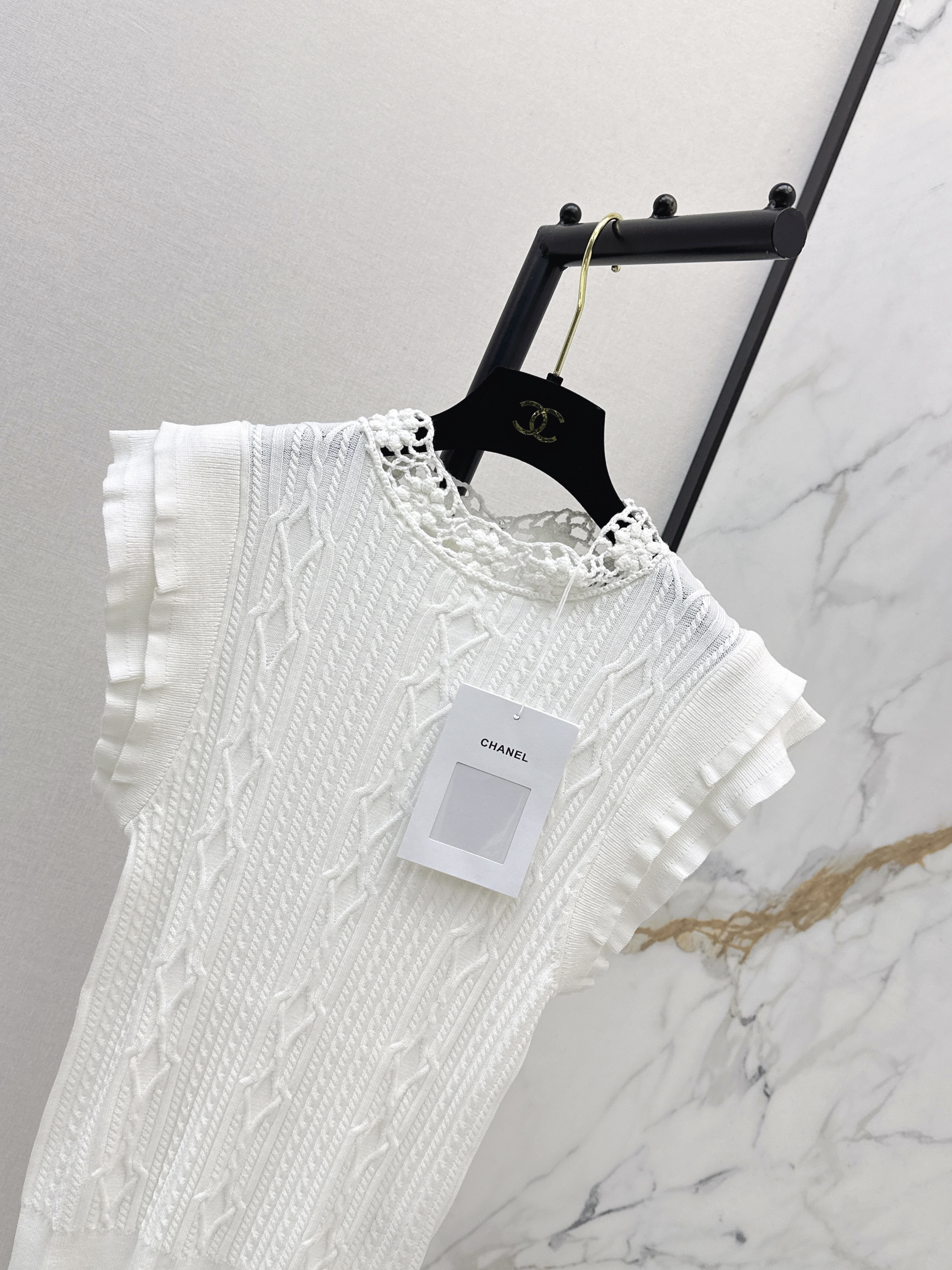 Chan 26ss lace collar knit top