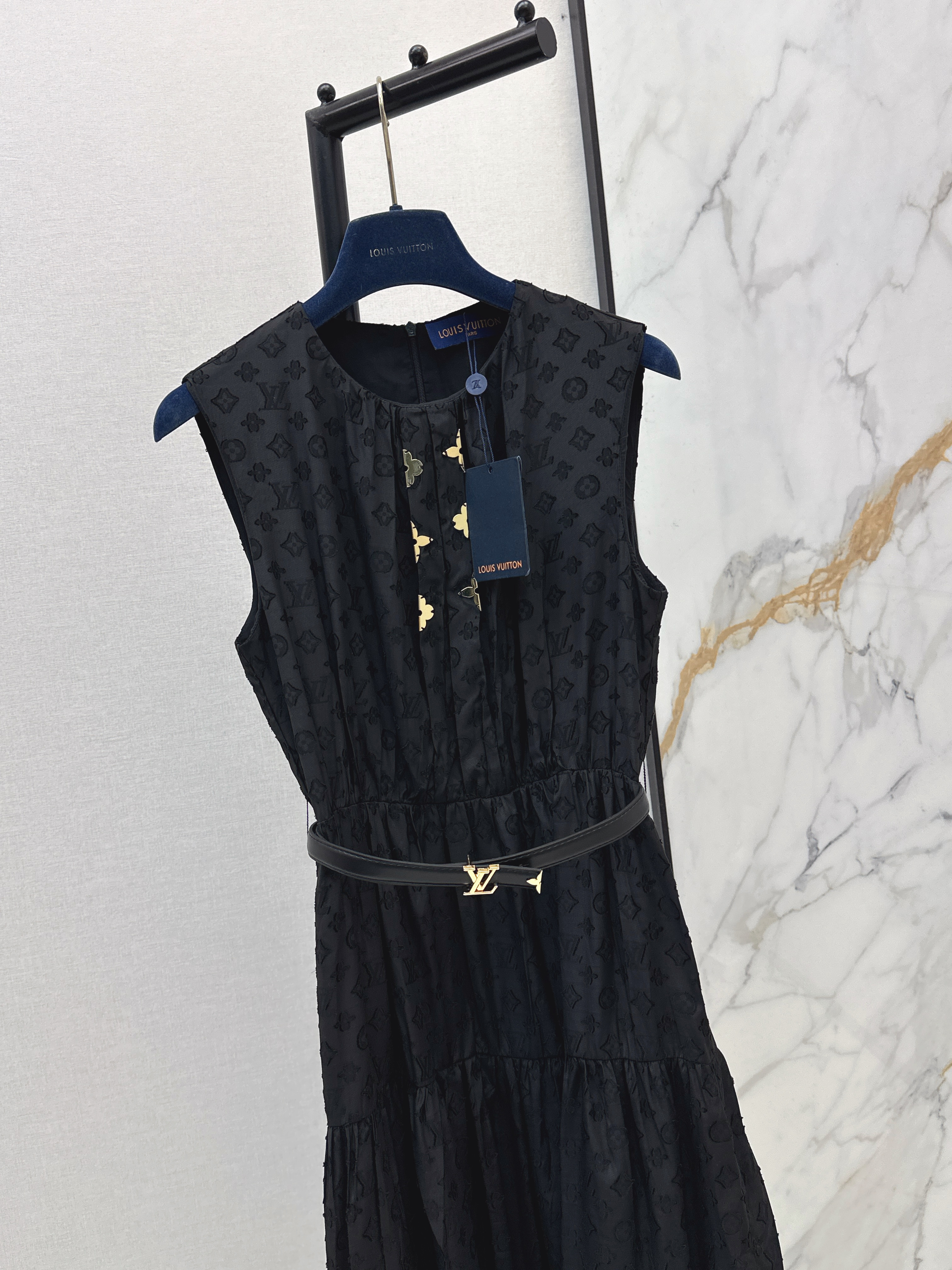 Loui 26ss jacquard sleeveless dress