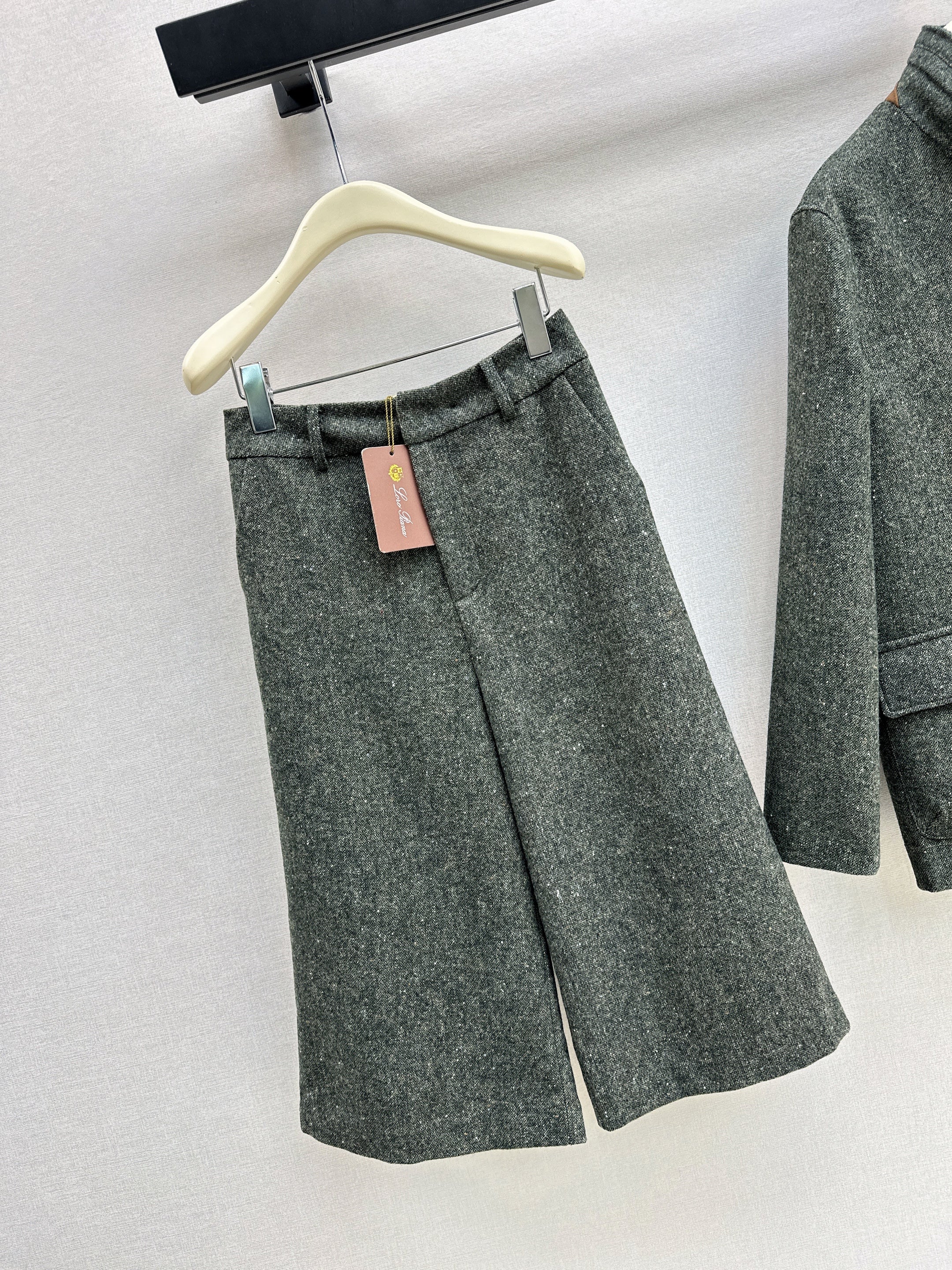 Loro 26ss wool mid pants