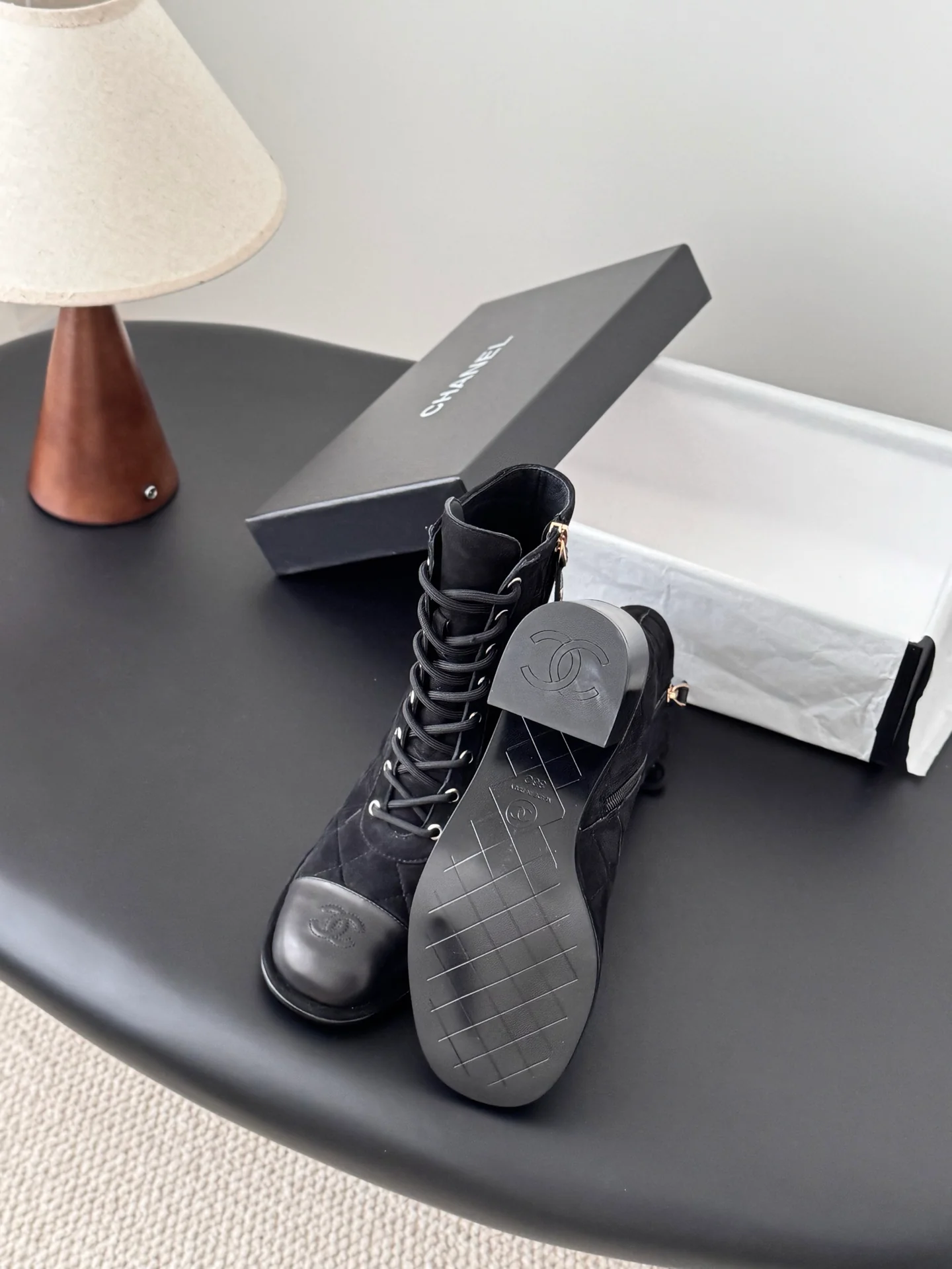 Chan 26ss ankle boots