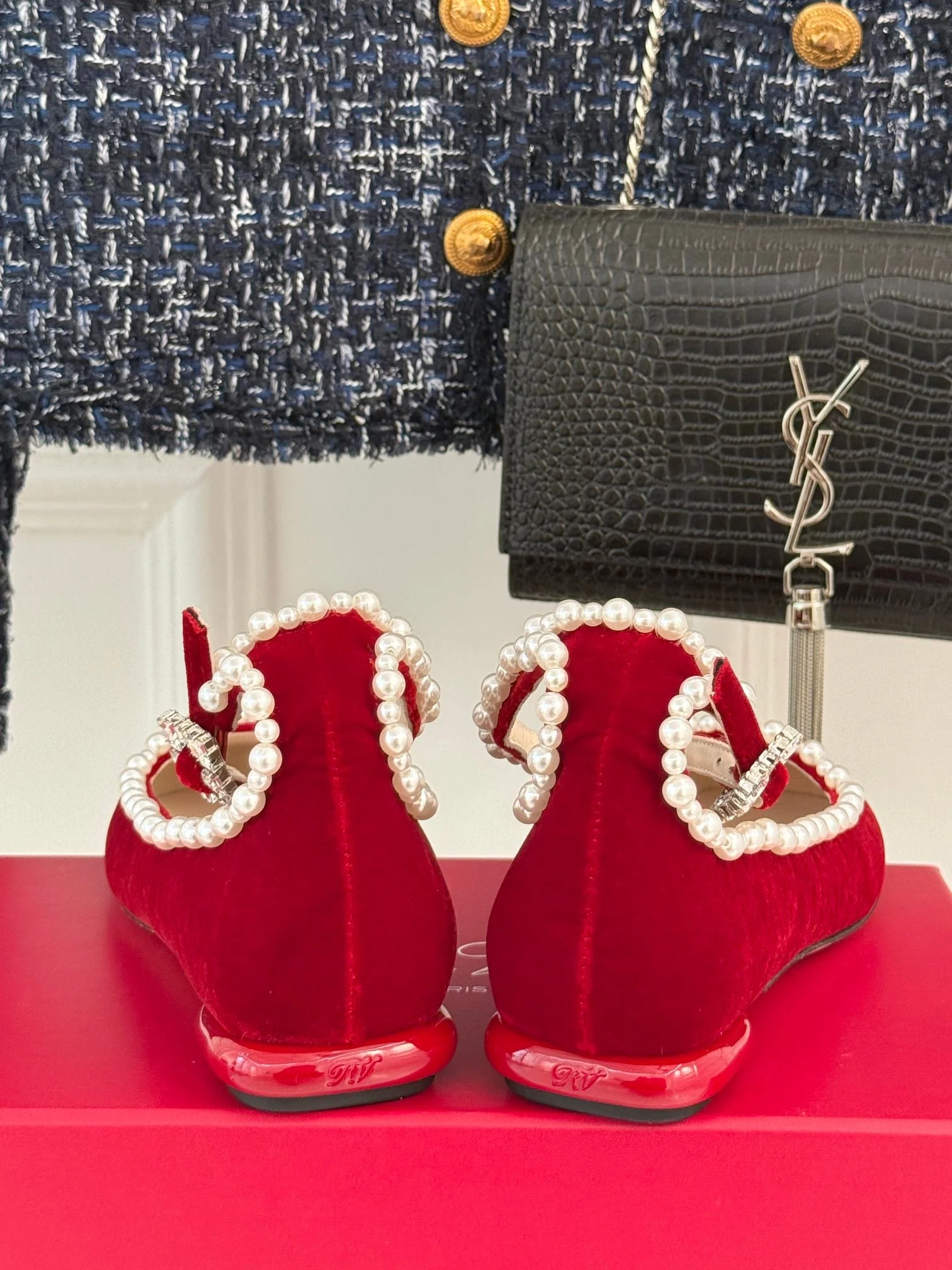 R Vi pearls ballerina shoes