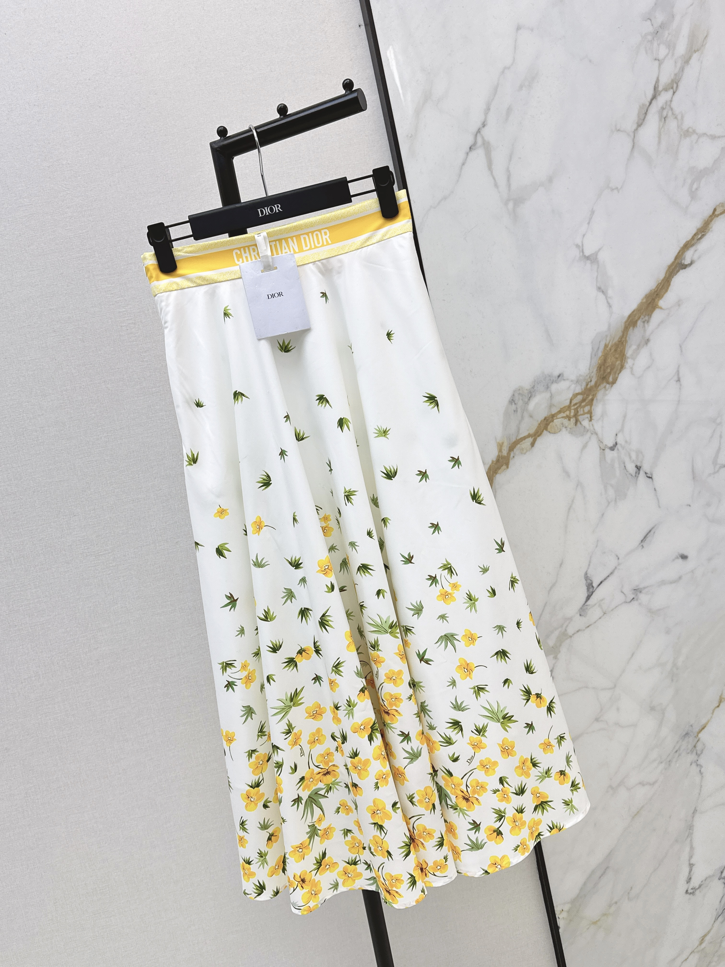 CD 26ss flower print skirt