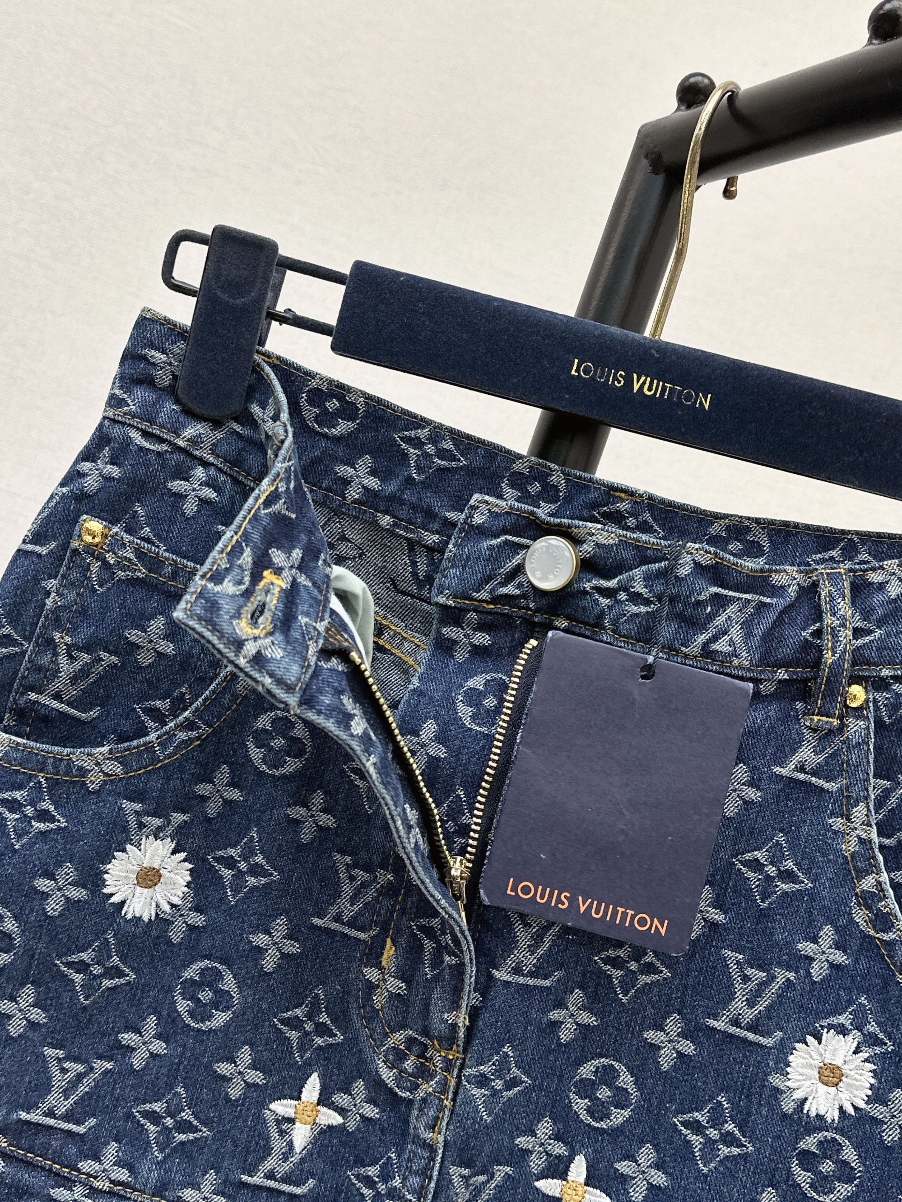 Loui 26ss embroidery denim skirt