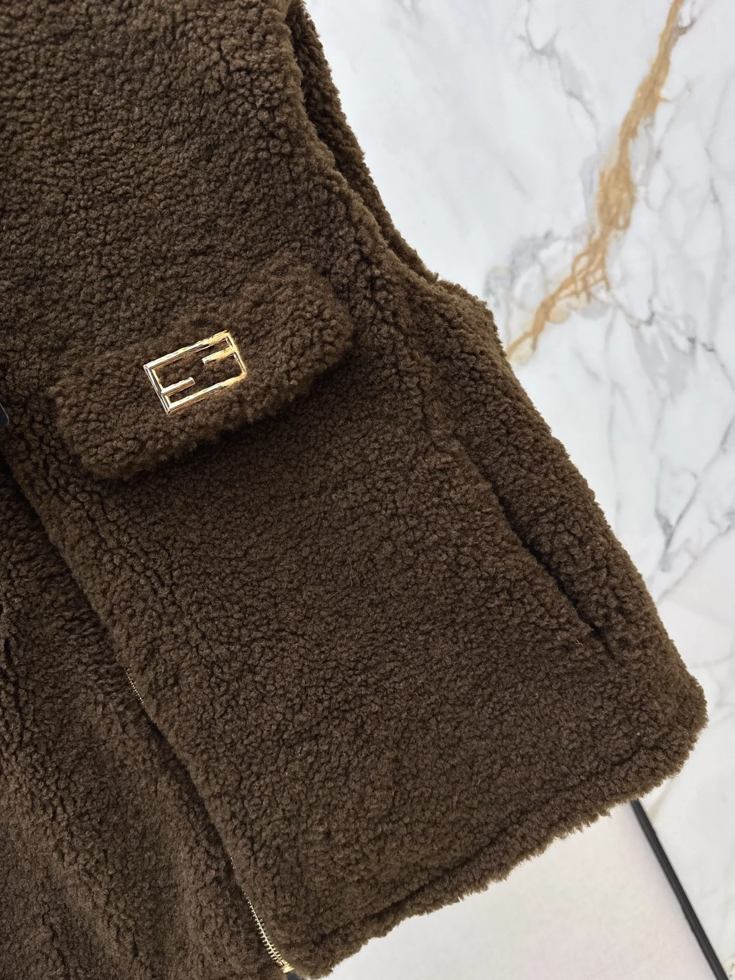 Fend 25fw fleece vest jacket