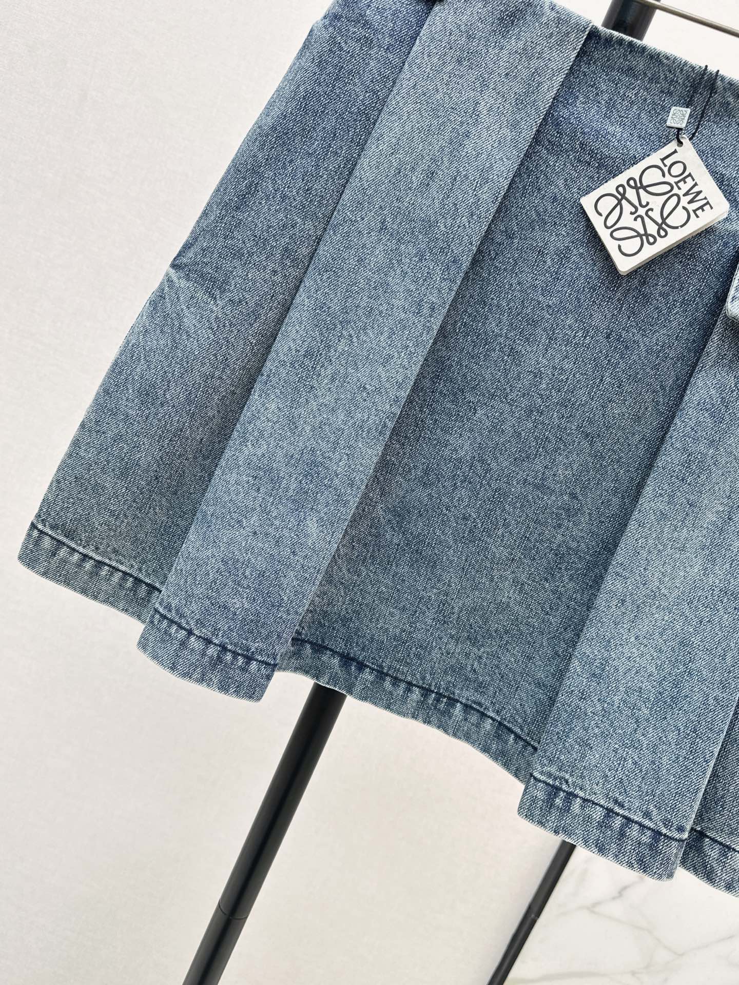 Loe 26ss denim skirts