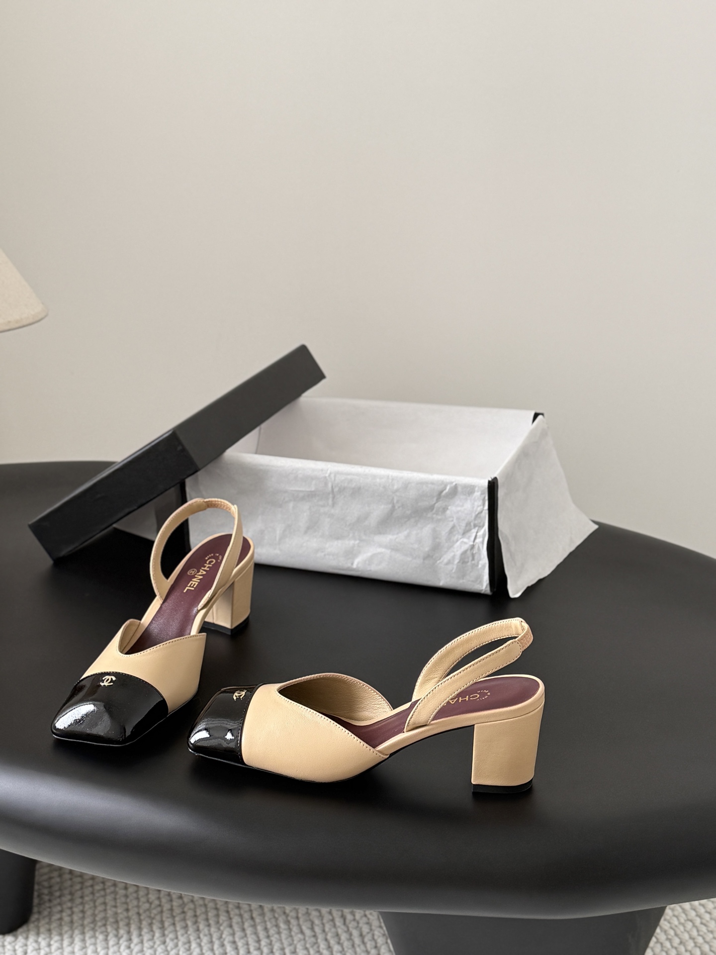 Chan two-tone slingback pumps