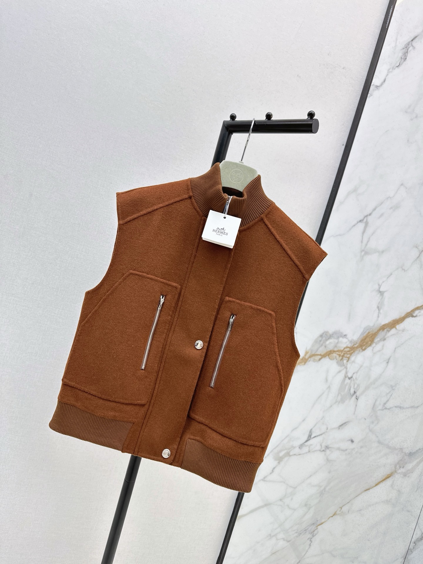 Her 26ss woolen vest jacket