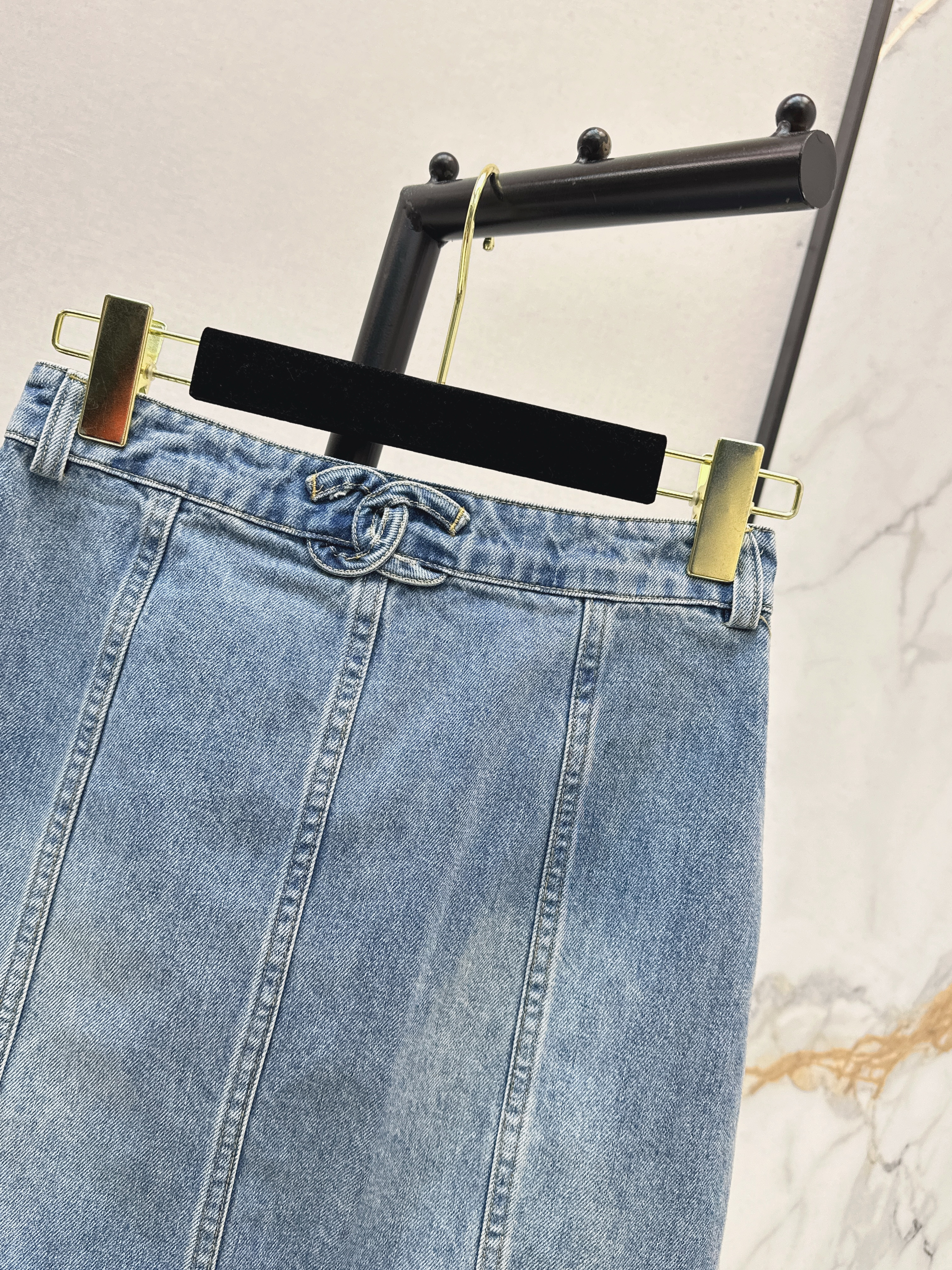 Chan 26ss denim skirt