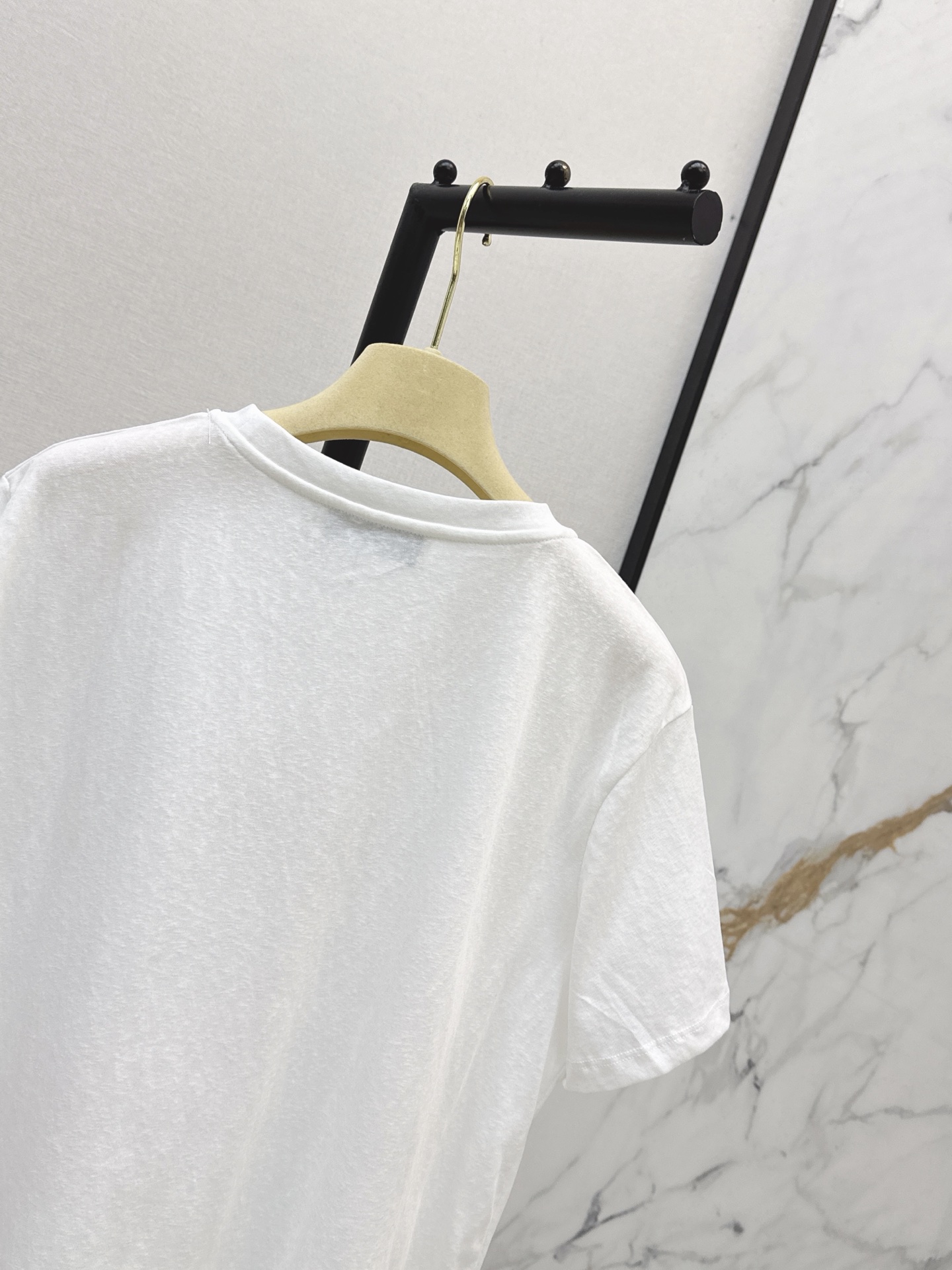 Miu 26ss embroidery t-shirt
