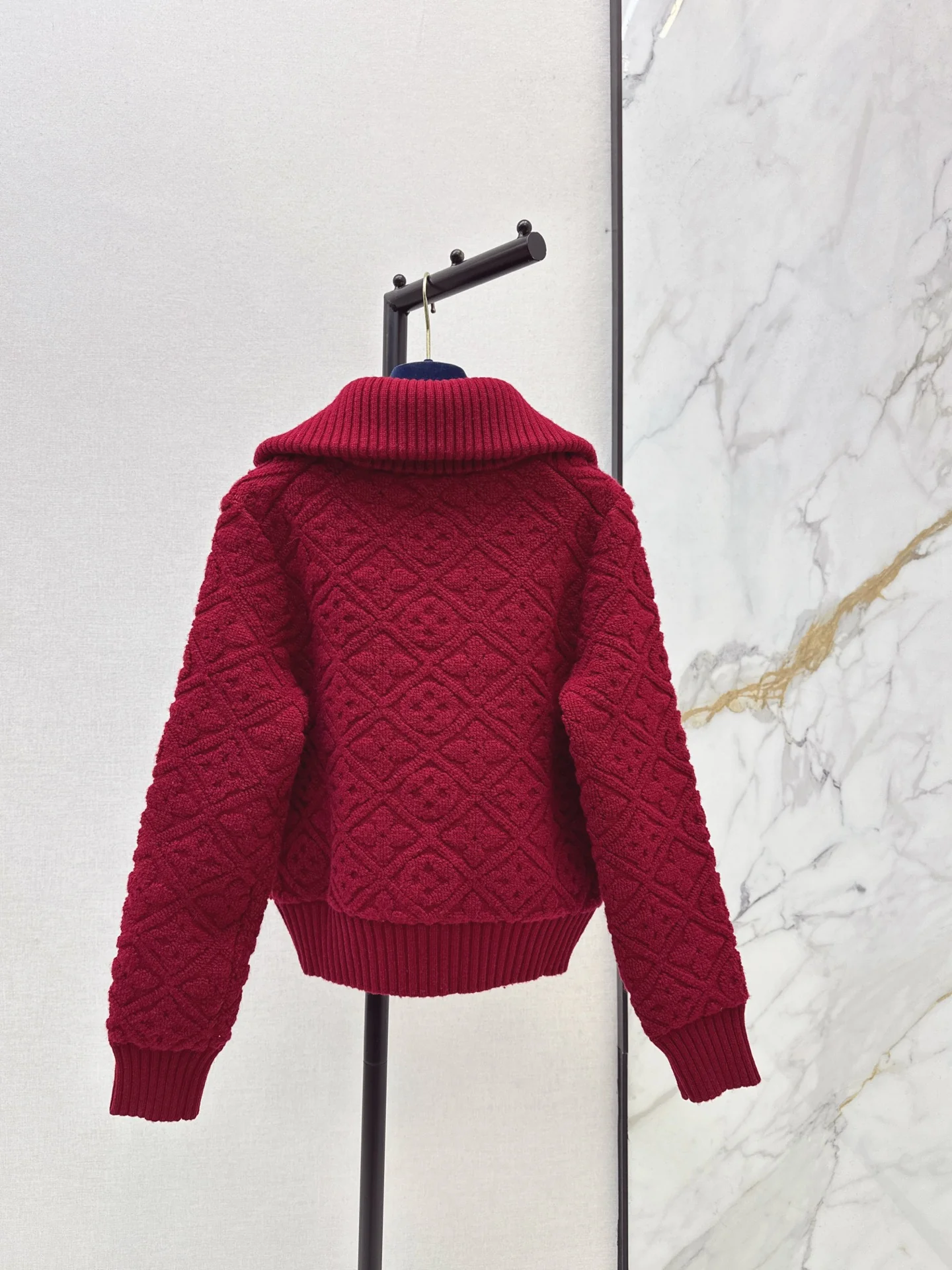 Louis 25fw jacquard sweater