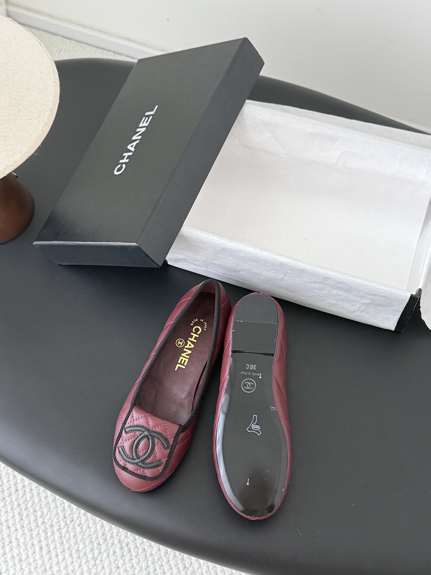 Chan 26C ballet flats