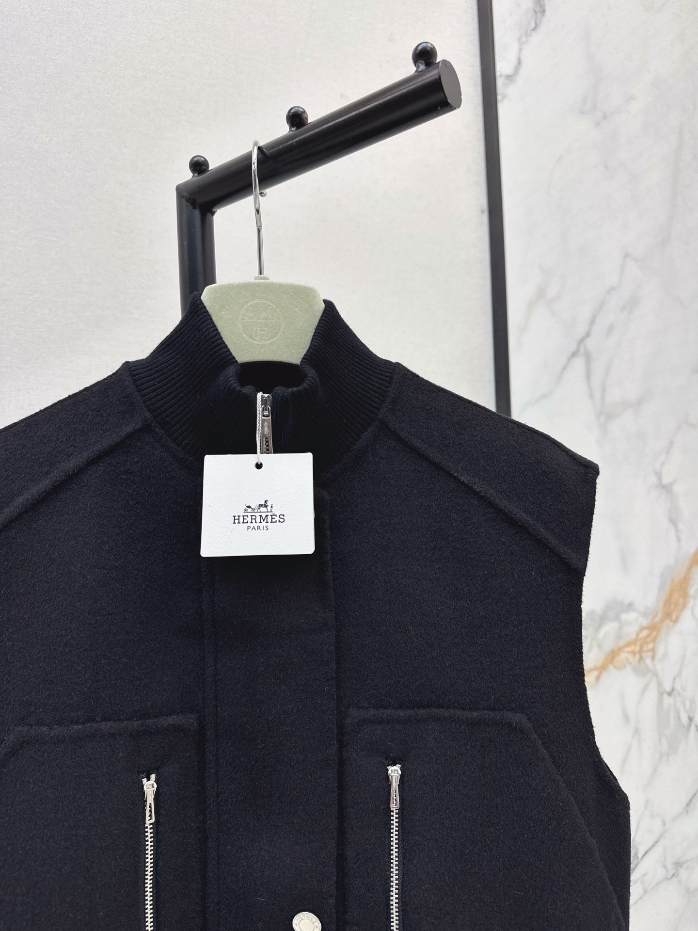 Her 26ss woolen vest jacket