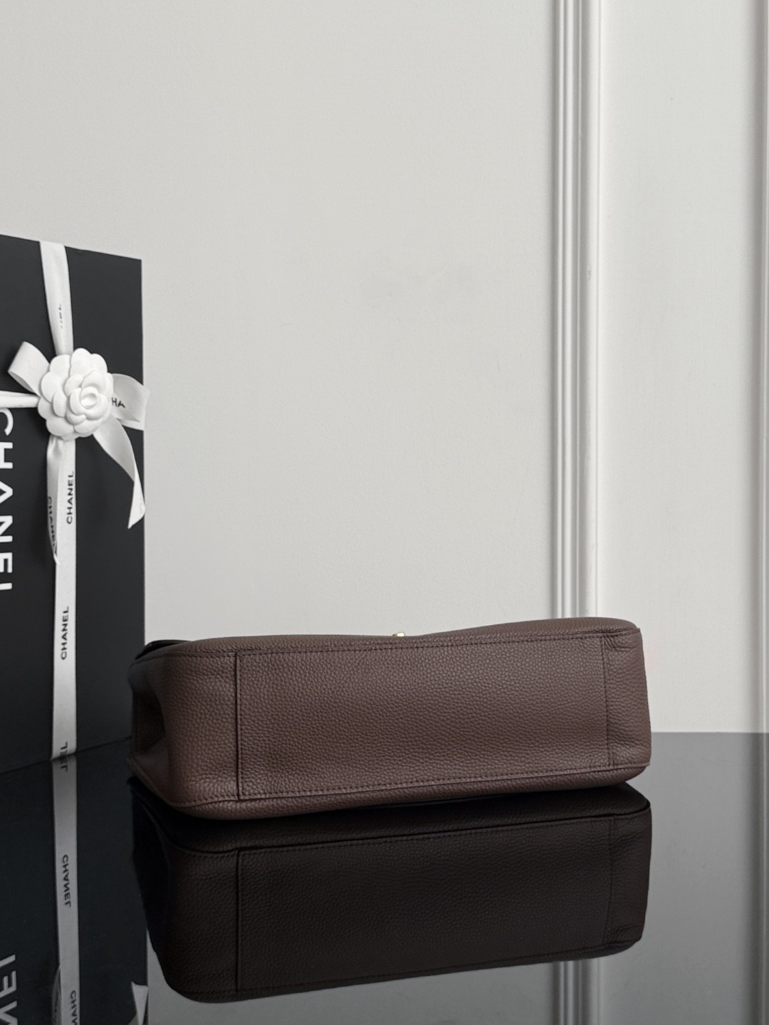 Chan 26S maxi flap bag