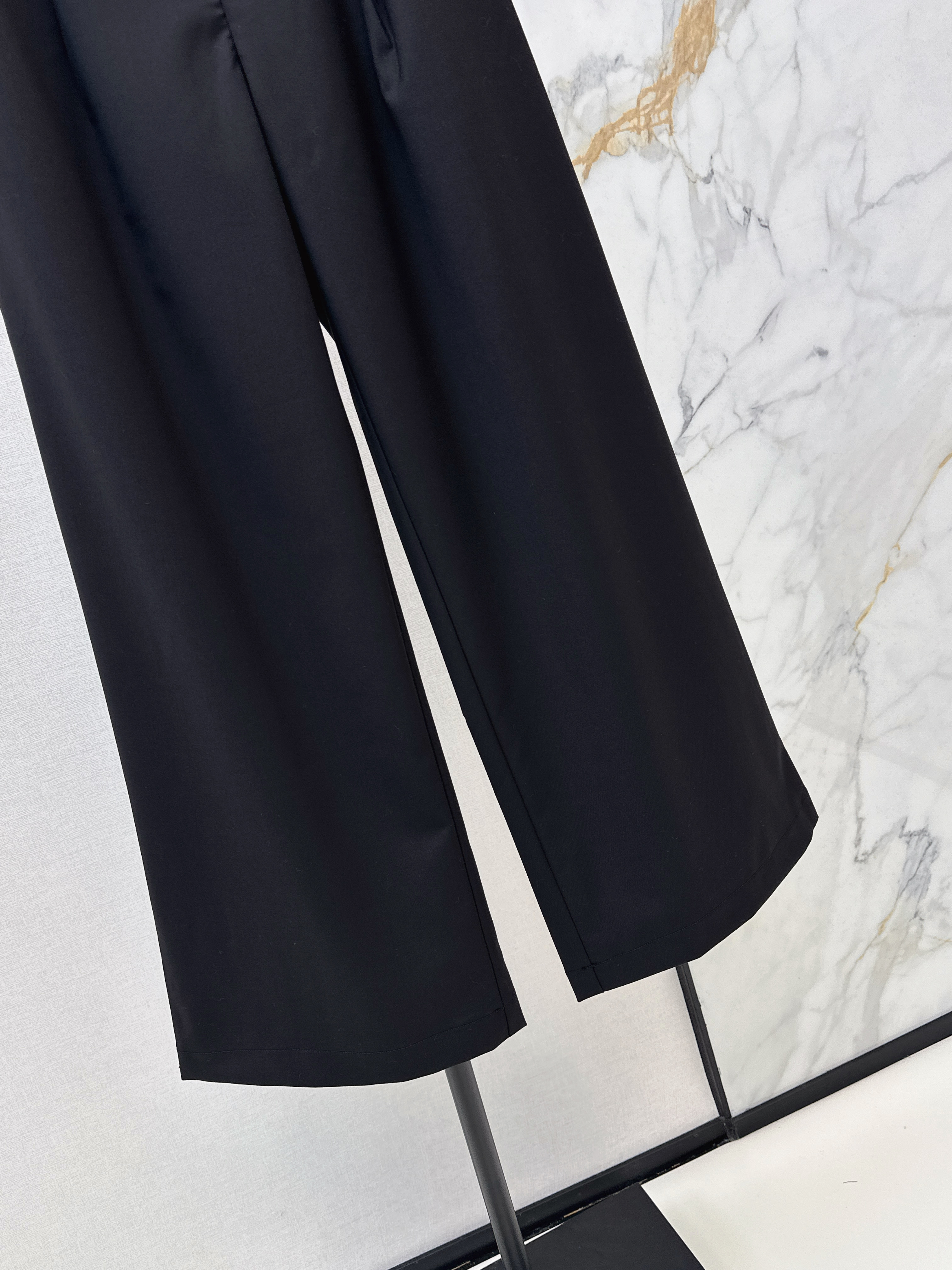 Chan 26ss contract lace pants