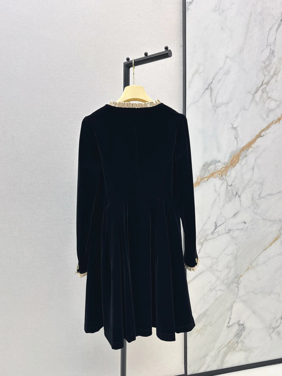 Miu 25fw velvet dress