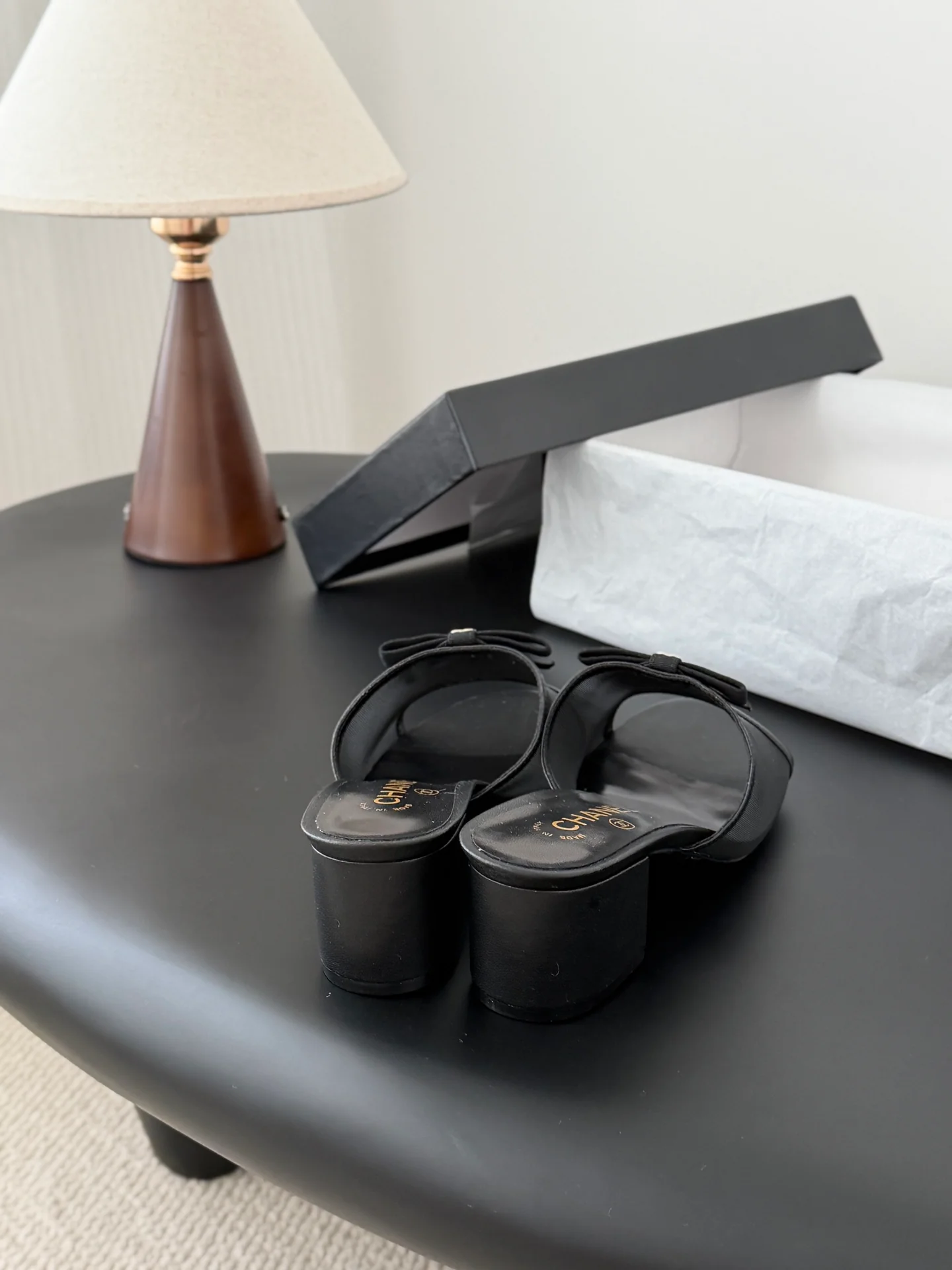 Chan 26ss bow mesh chunky heels slides