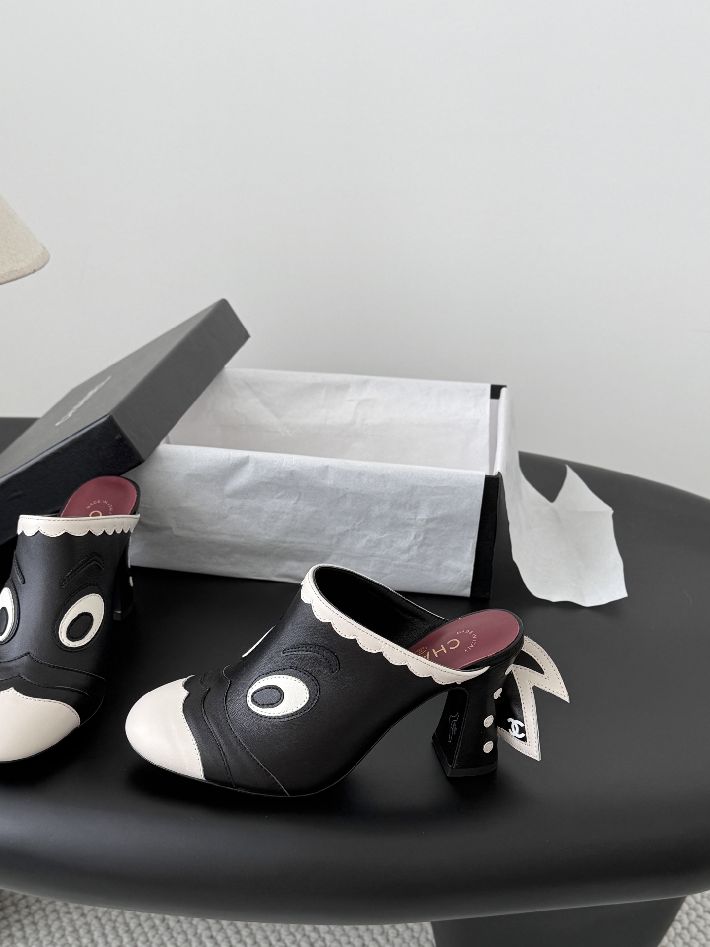 Chan 26A mule heel