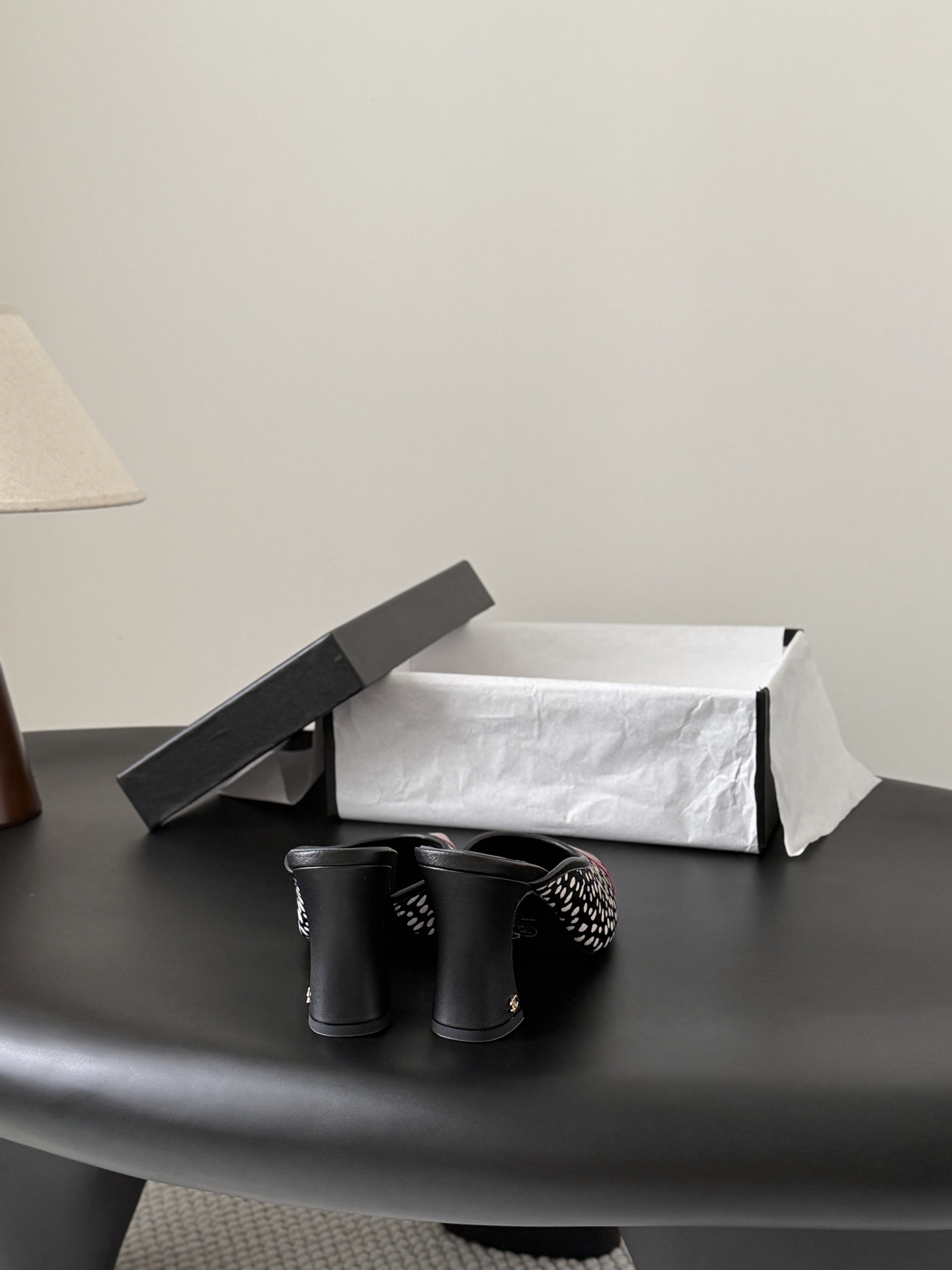 Chan 26ss square-toe mules