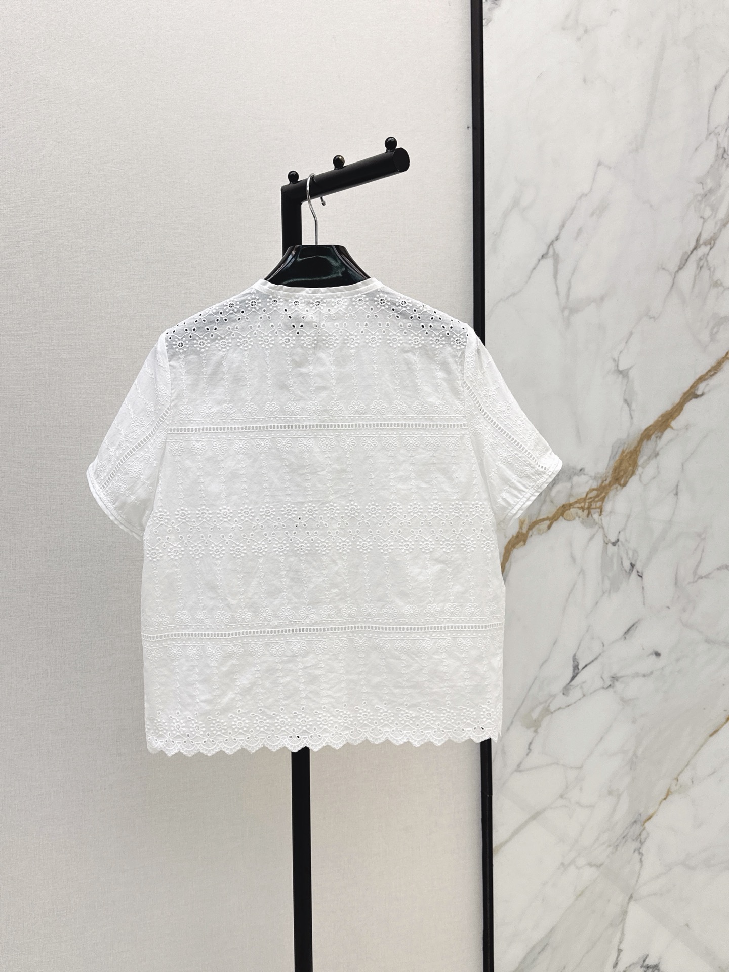 Celi 26ss hollow embroidery shirt