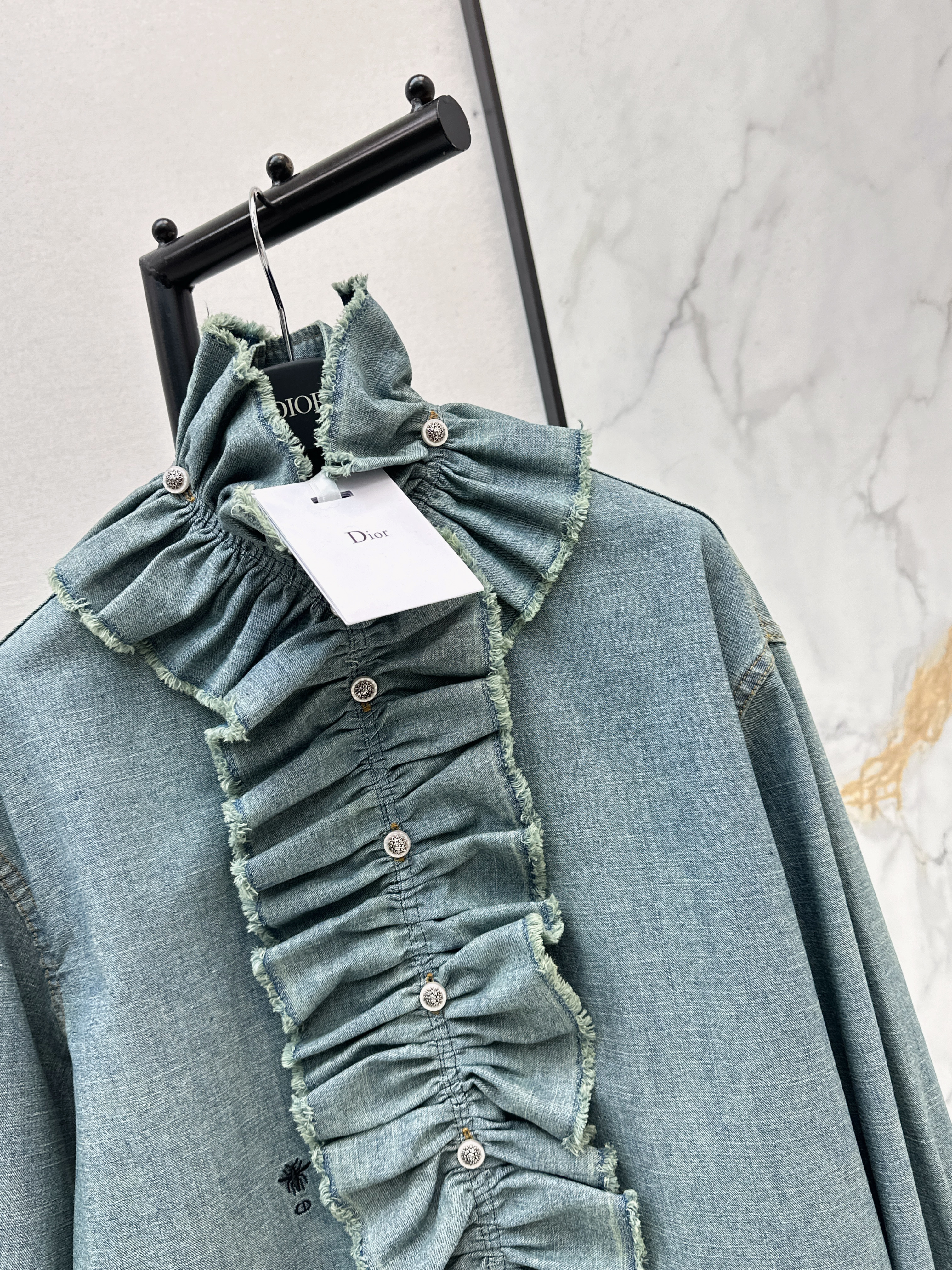 CD 26ss ruffle denim shirts