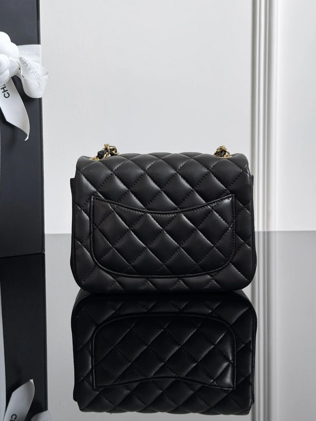 Chan cf17 chain shoulder bag