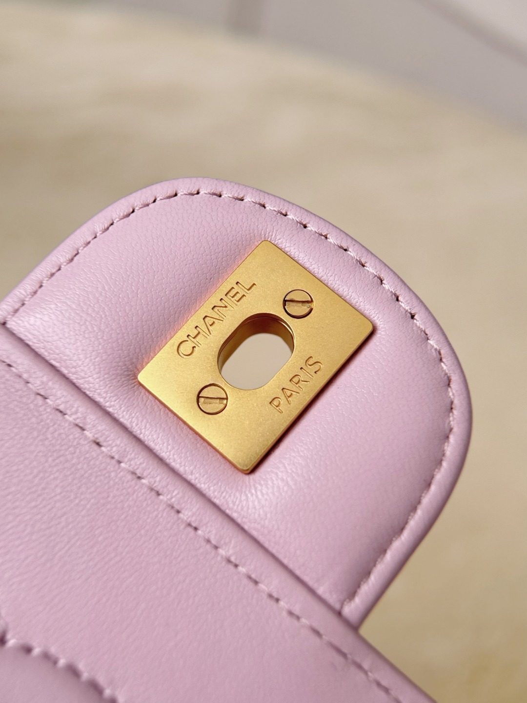 Chan 26ss chain shoulder bag