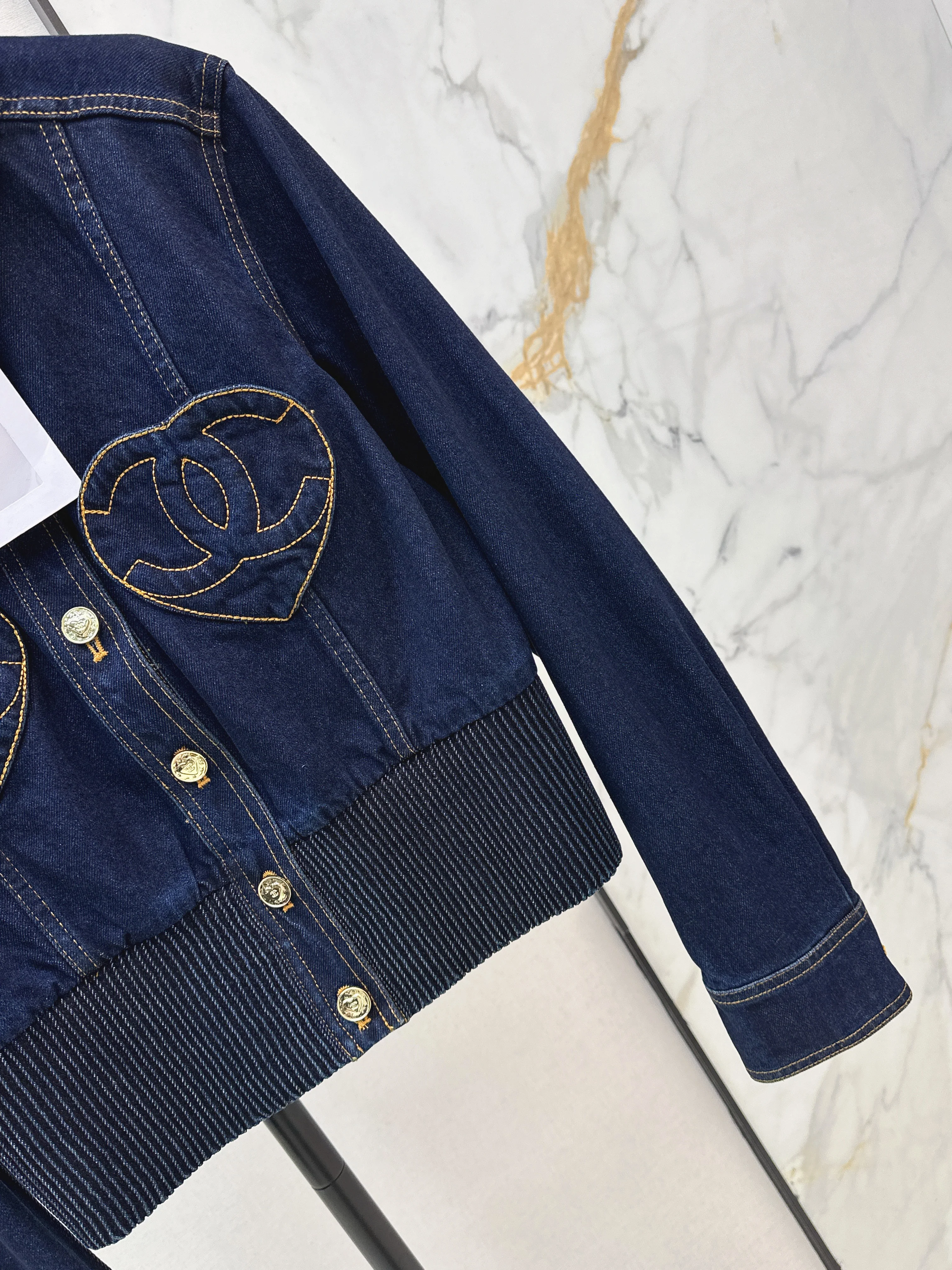 Chan 26ss heart denim jacket