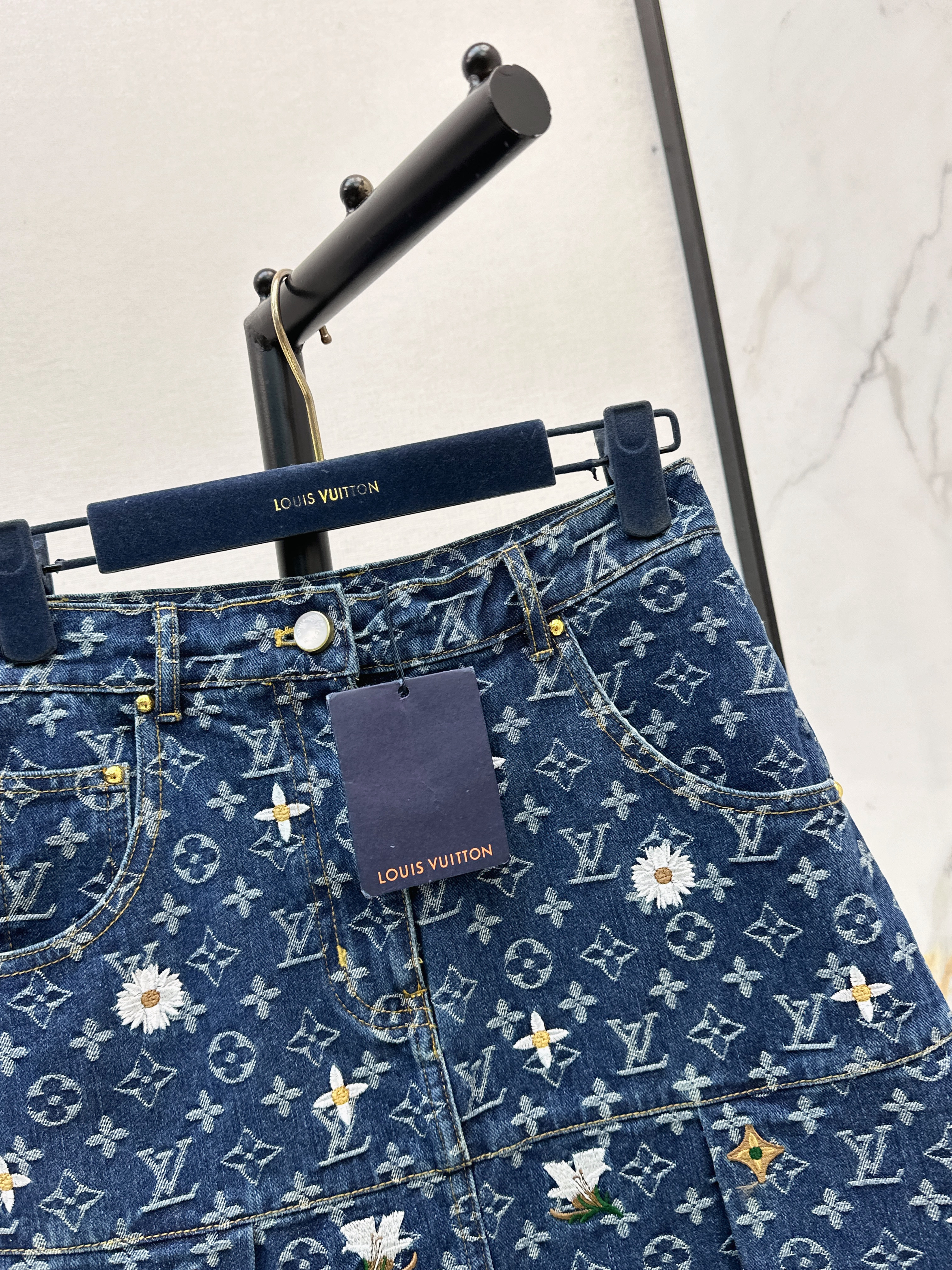 Loui 26ss embroidery denim skirt