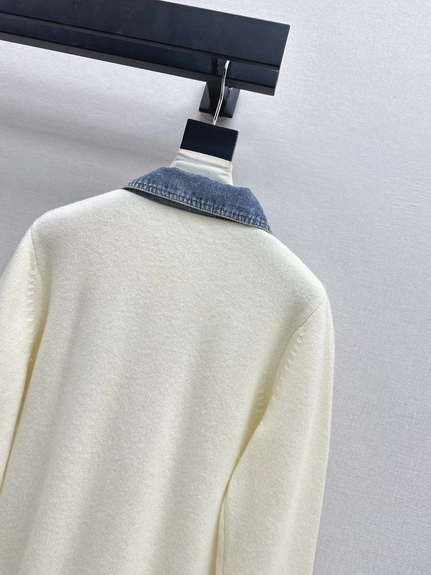 Loui 25fw polo cardigan