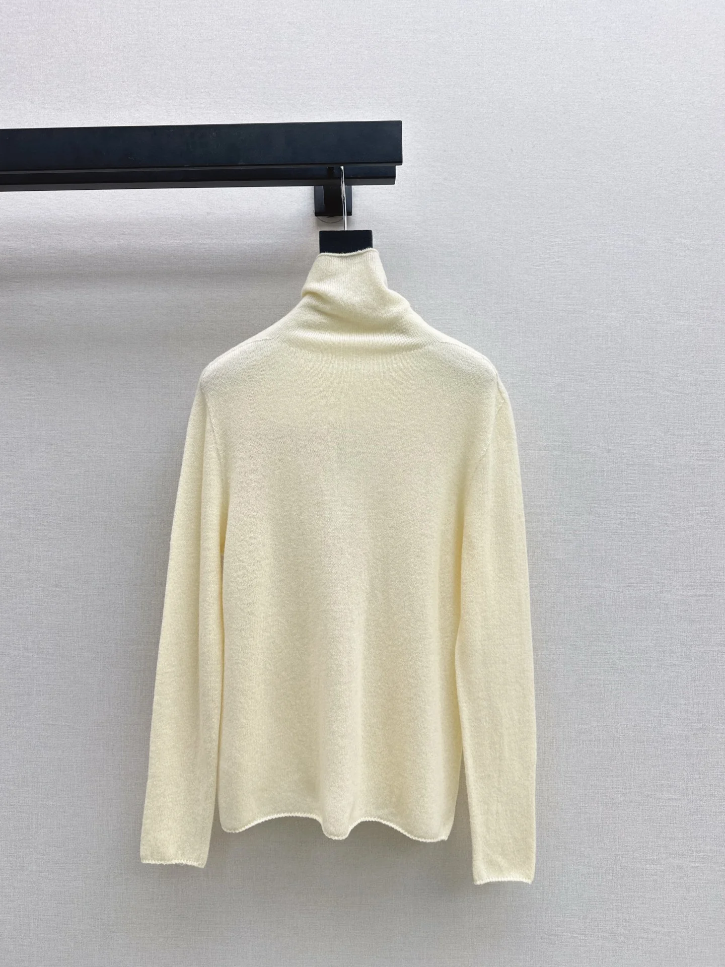Miu 25fw base layer