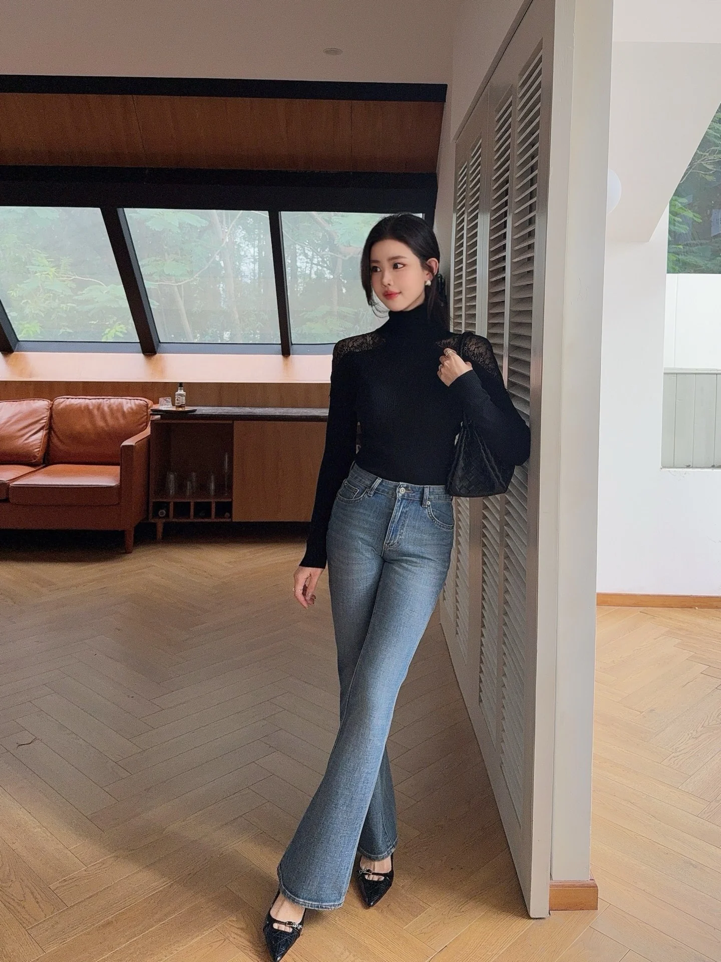 ES 25fw lace sweater