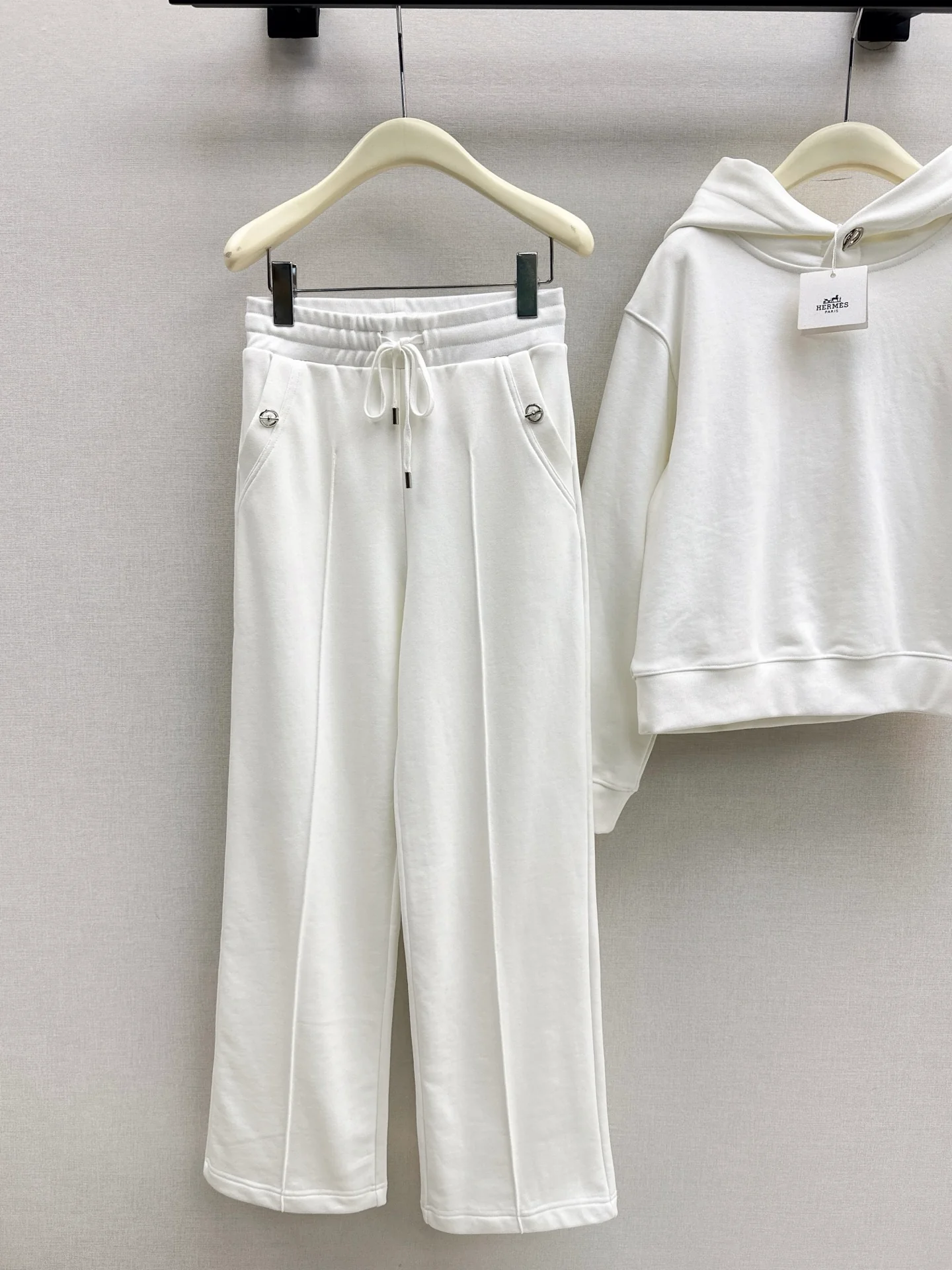 Herm 25fw sweatsuit hoodie pants outfit sets