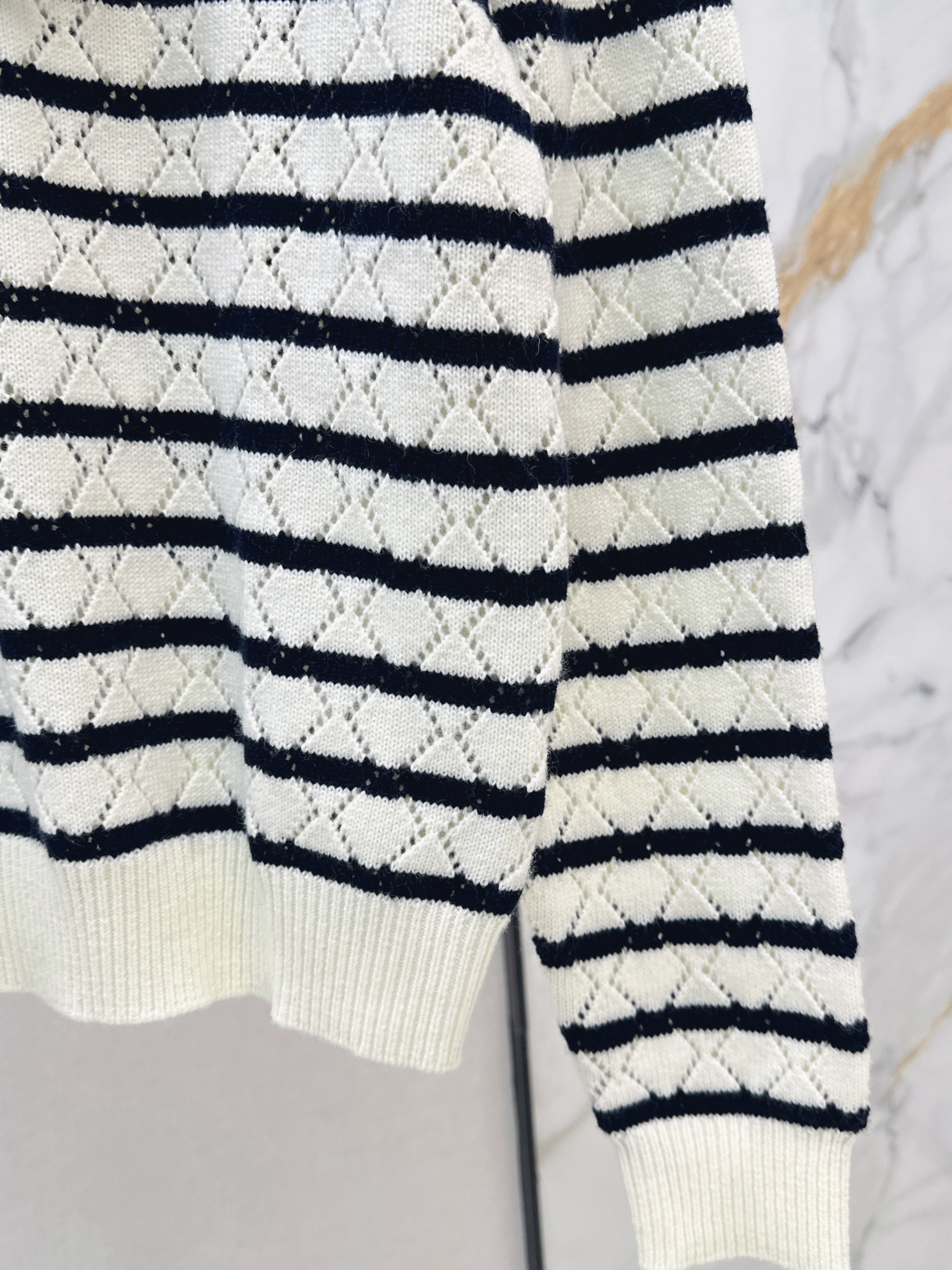 CD 26ss stripe knit sweater