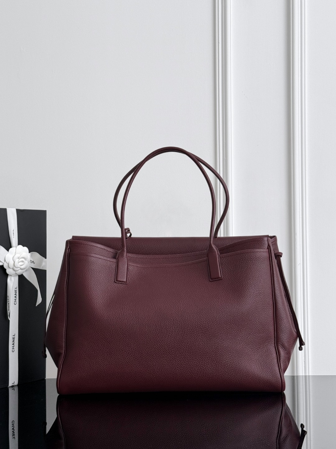 Chan 26S large tote bag