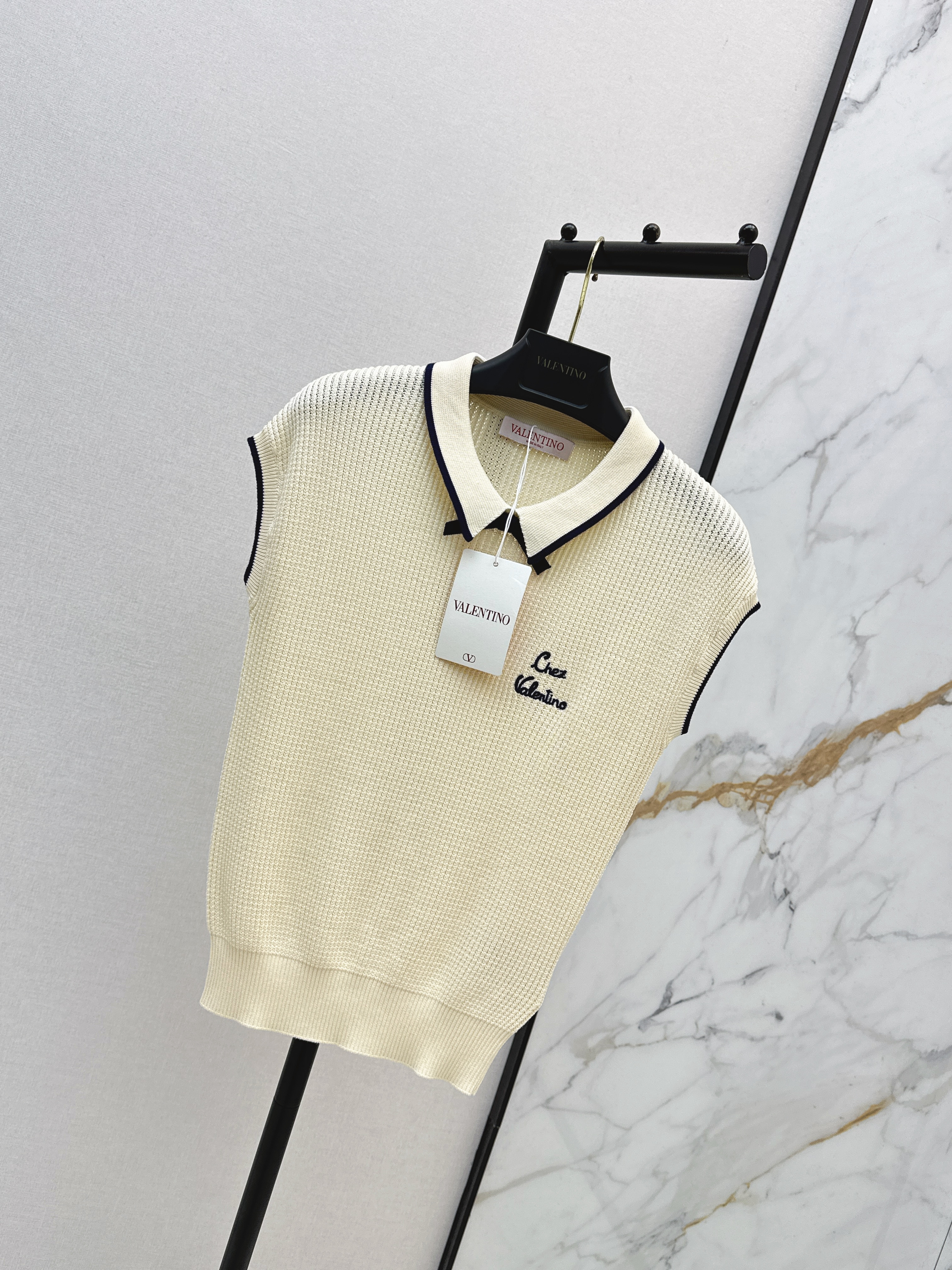 Valen 26ss bow knit vest