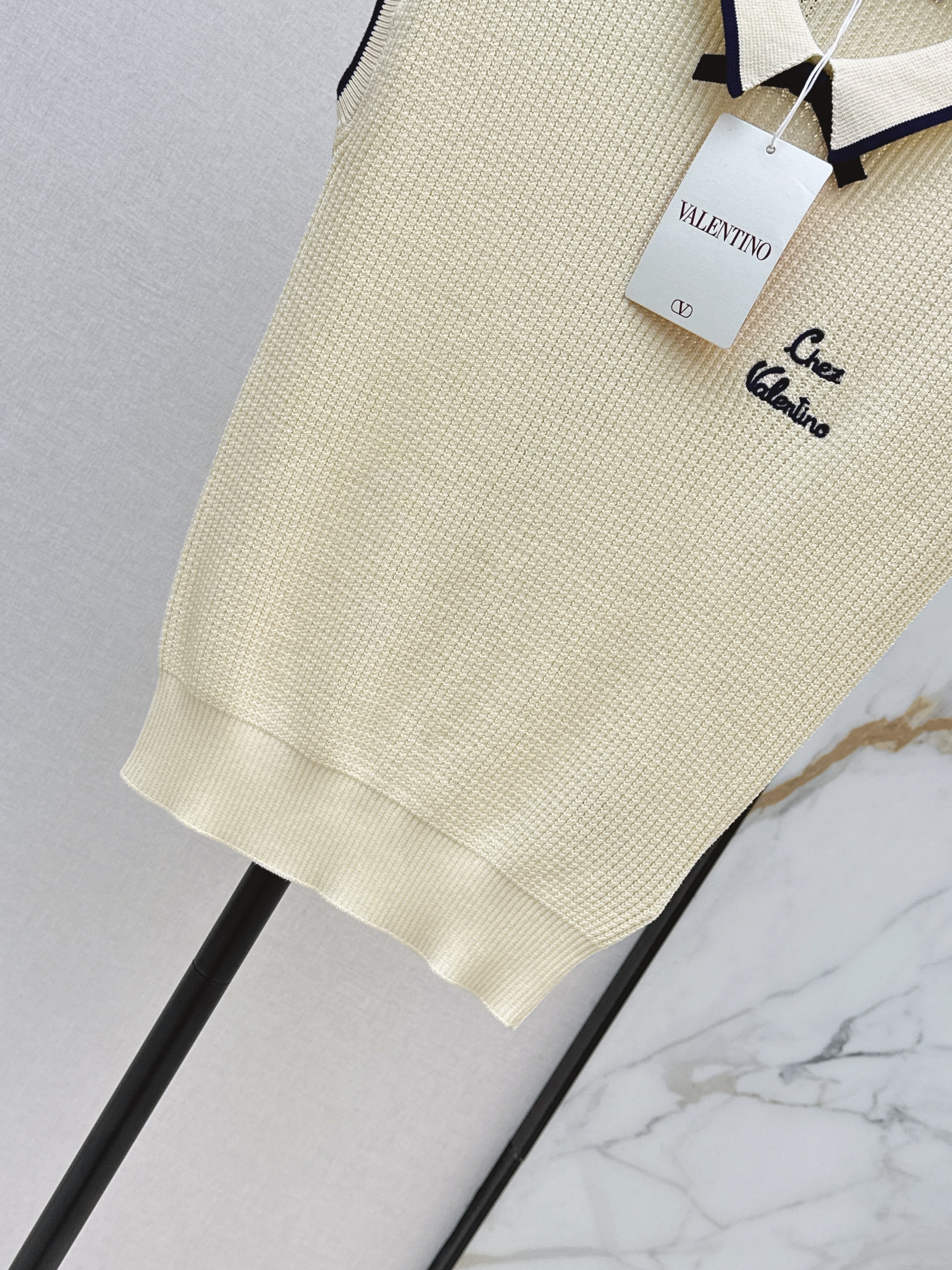 Valen 26ss bow knit vest