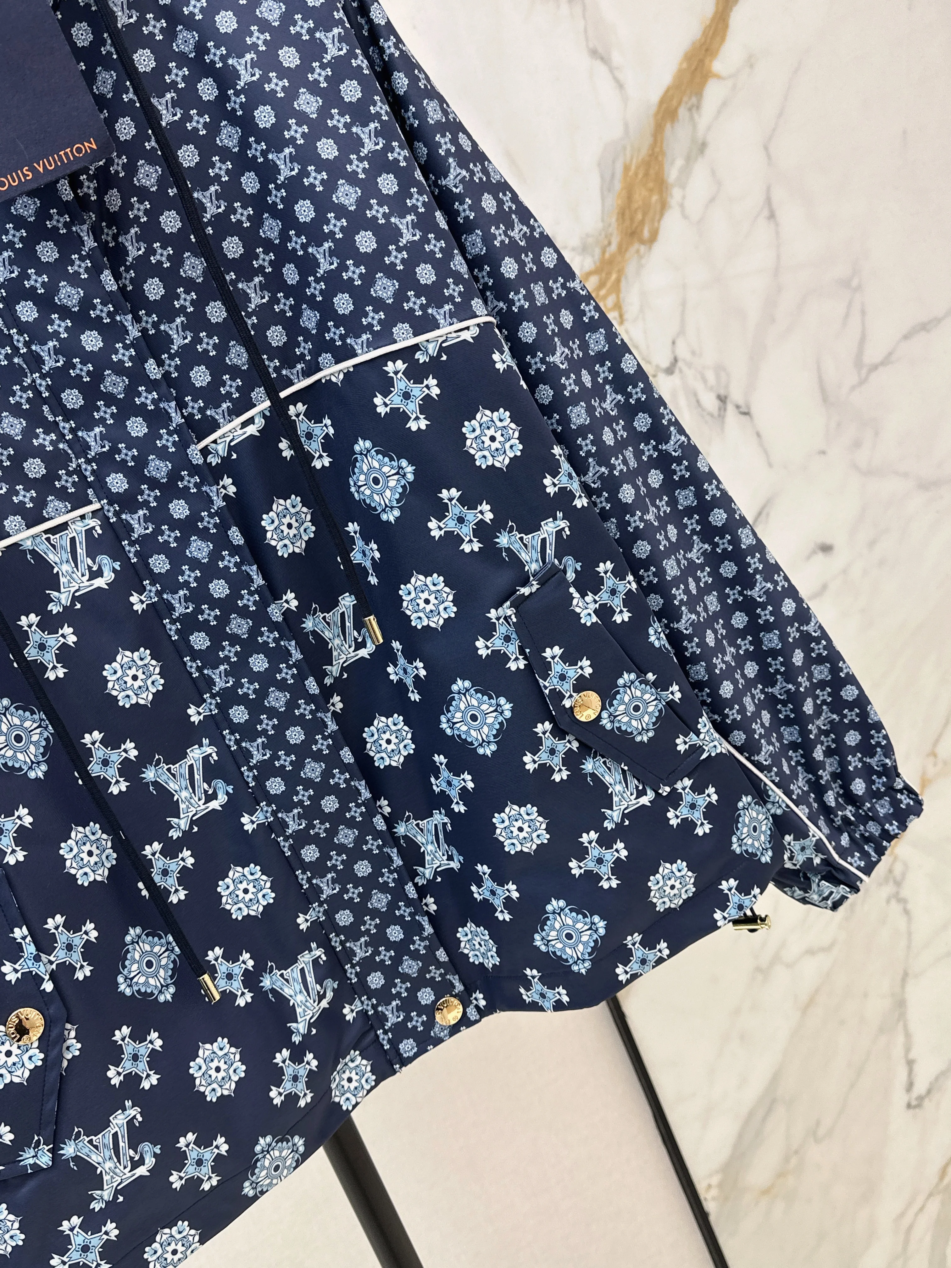 Louis 26ss hooded zipper trench coats