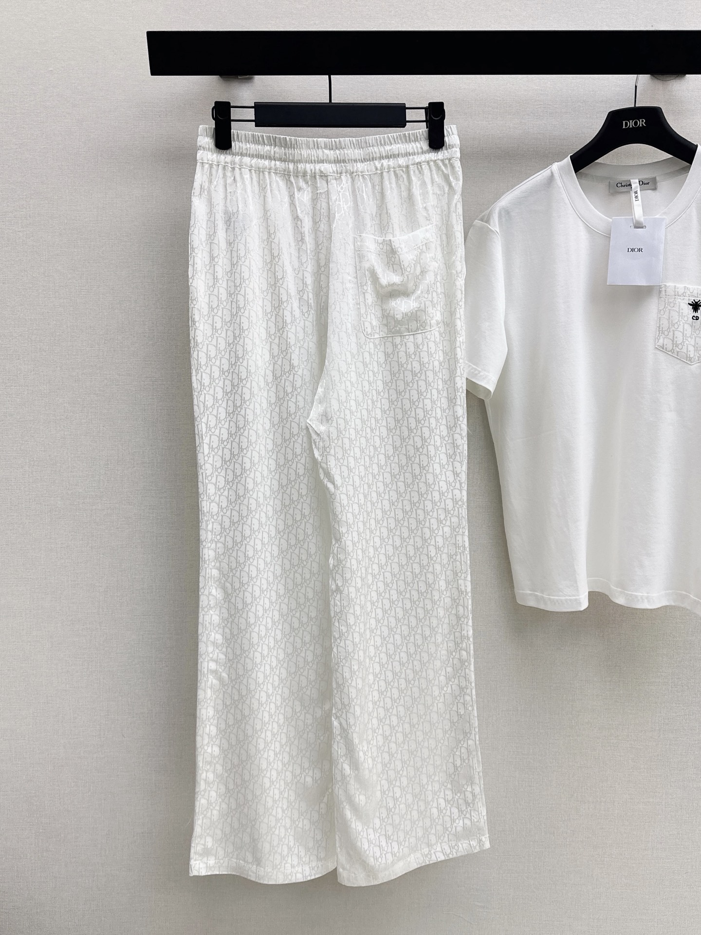 CD 26ss t-shirt wied leg pants set