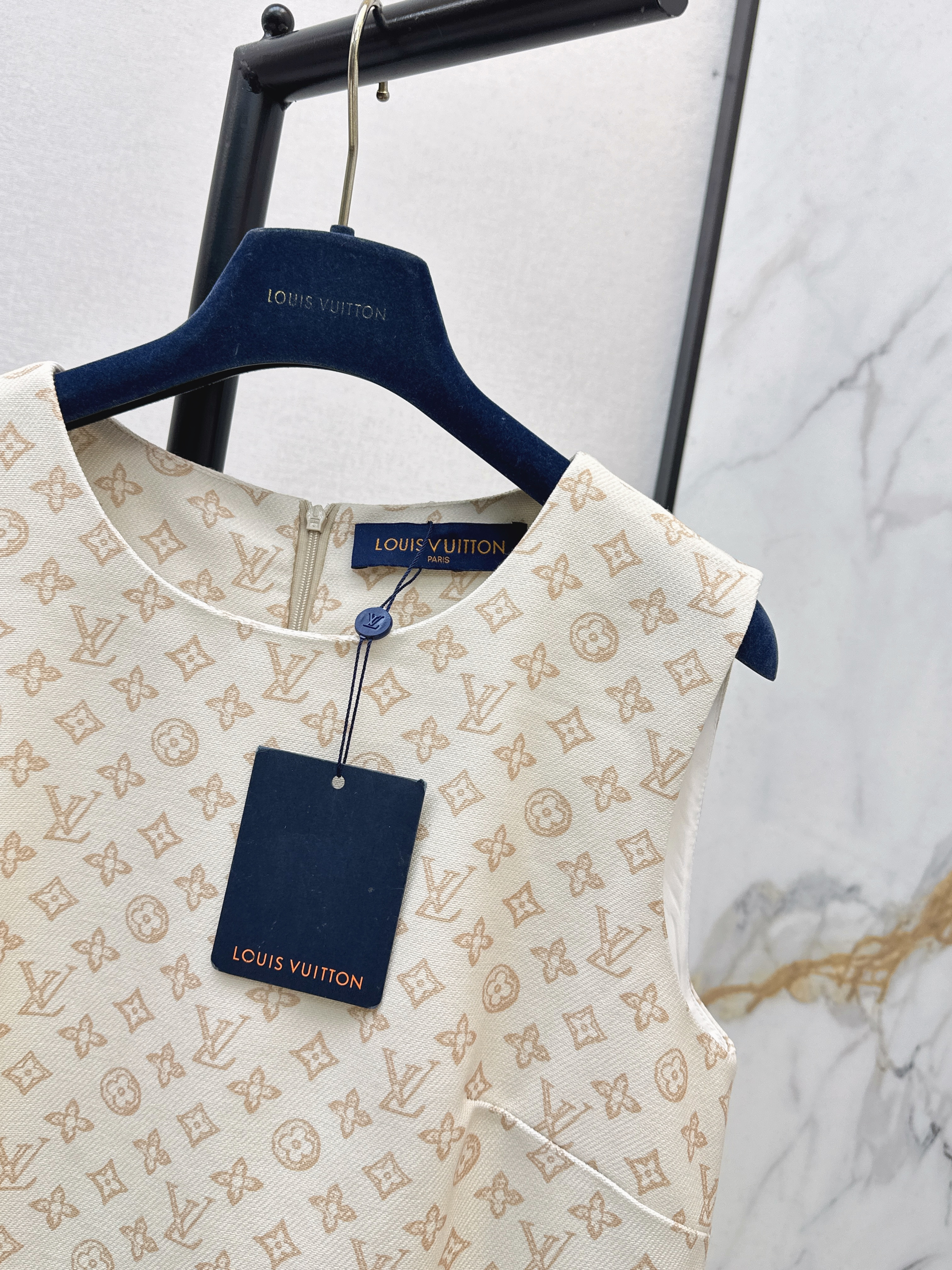 Louis 26ss print sleeveless dress