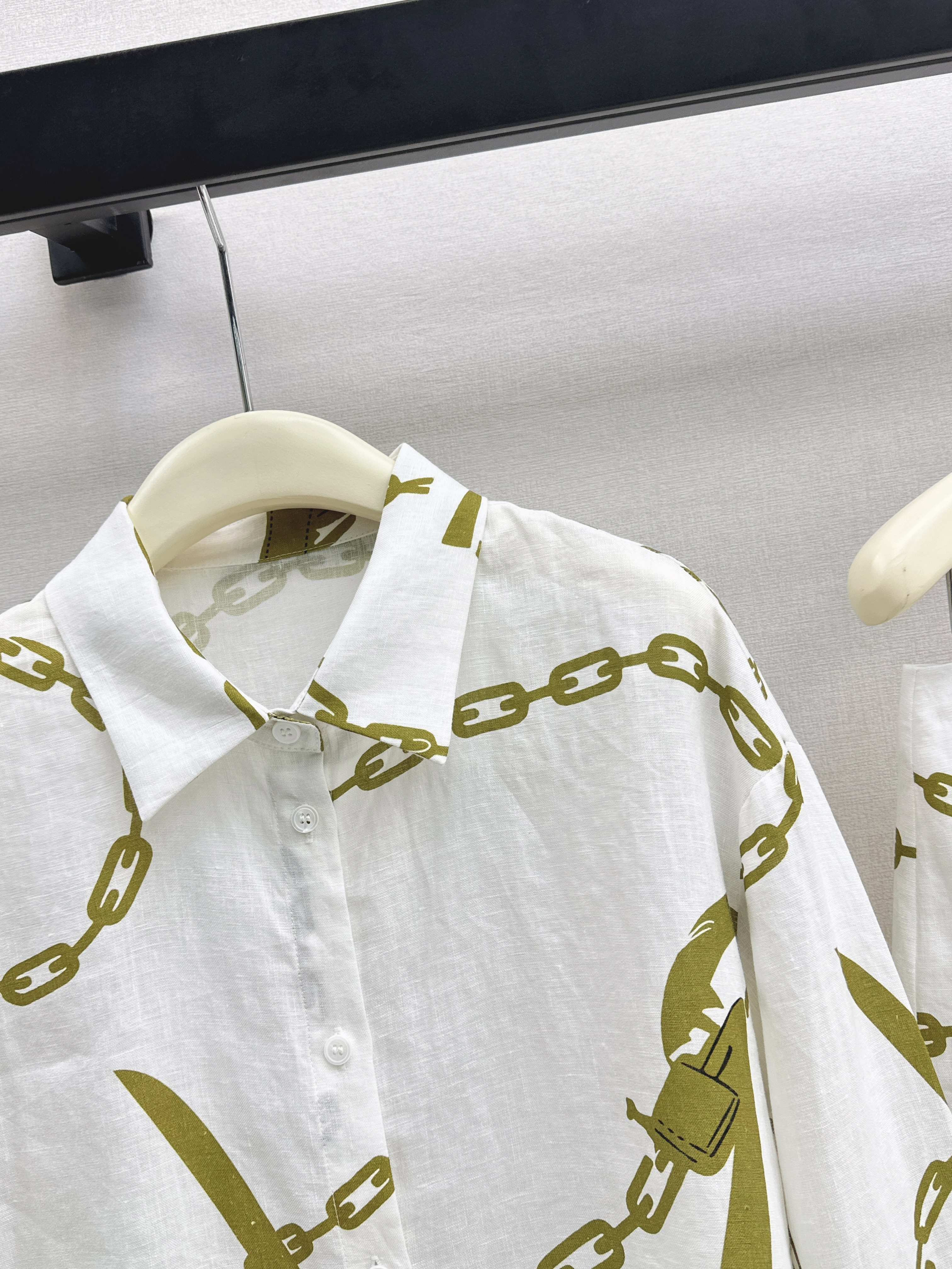 Herm 26ss print shirt skirt set